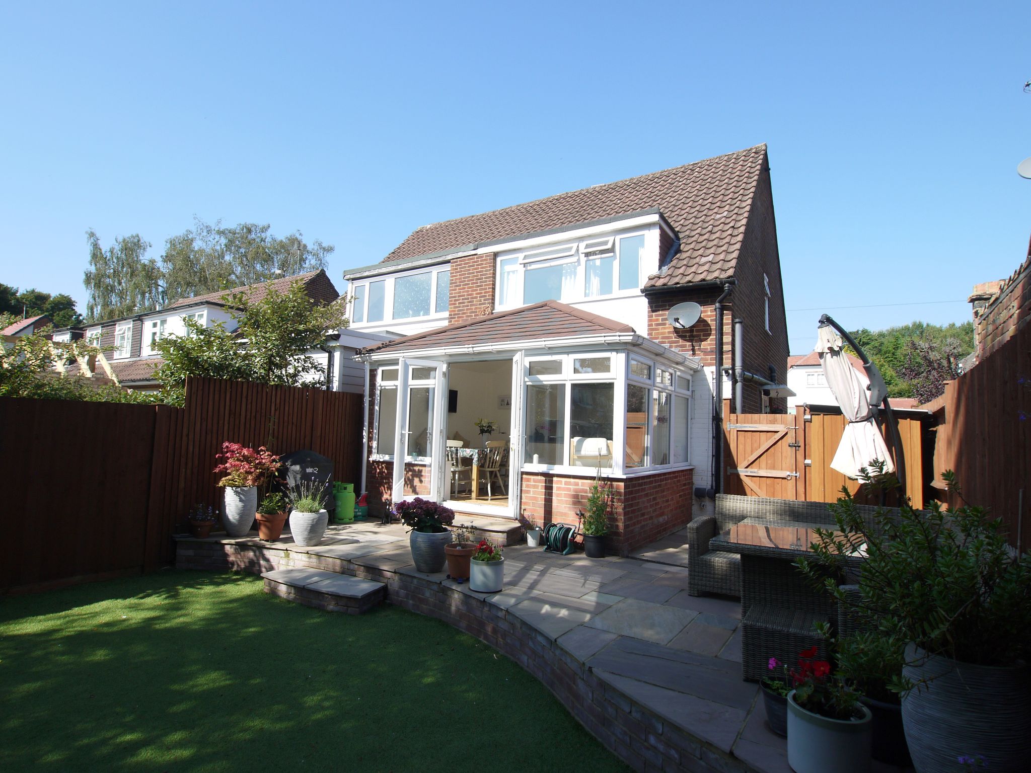 3 bedroom semi-detached house Sold in Sevenoaks - Photograph 11