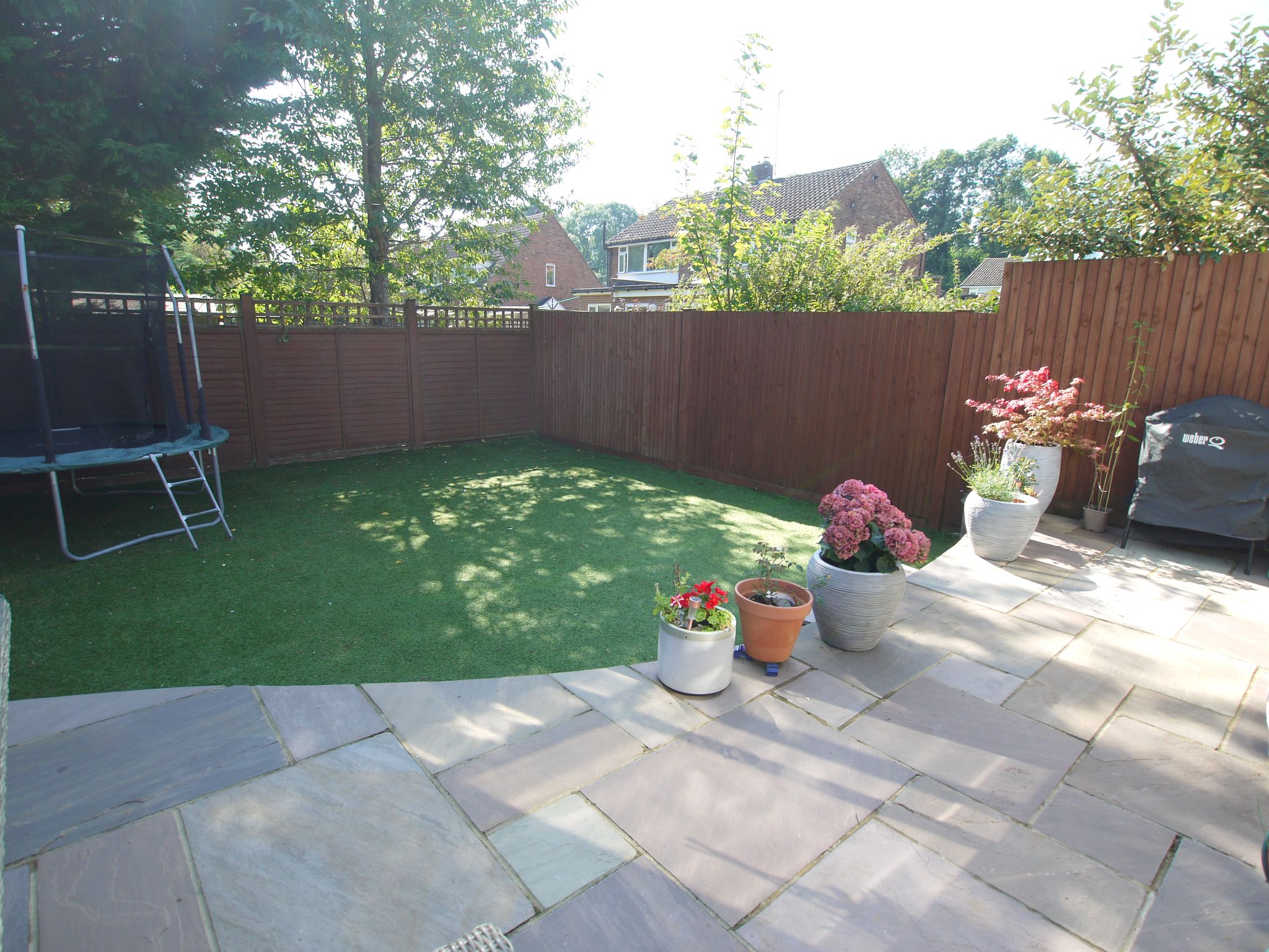 3 bedroom semi-detached house Sold in Sevenoaks - Photograph 10