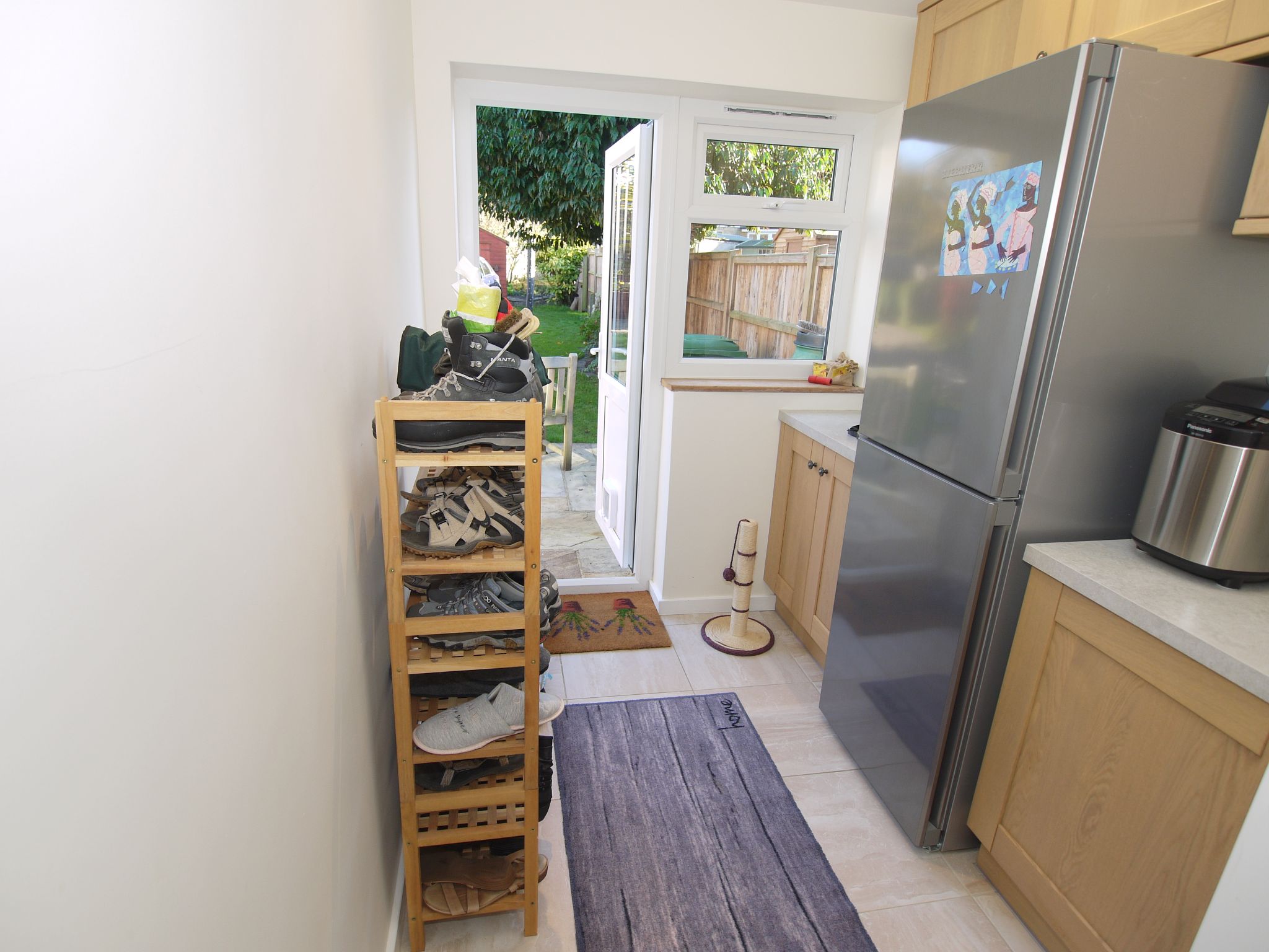 3 bedroom semi-detached house Sold in Sevenoaks - Photograph 6