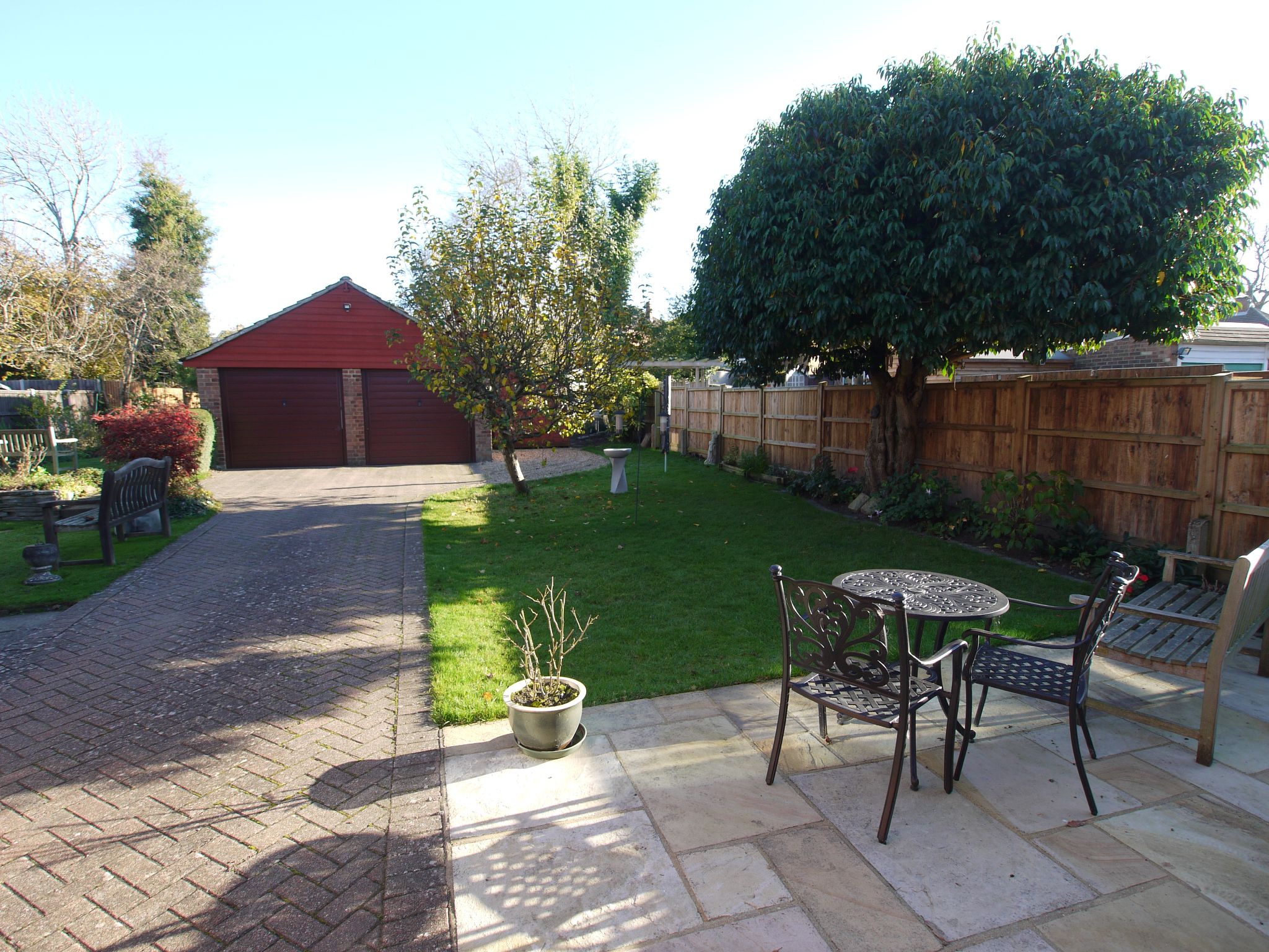 3 bedroom semi-detached house Sold in Sevenoaks - Photograph 14