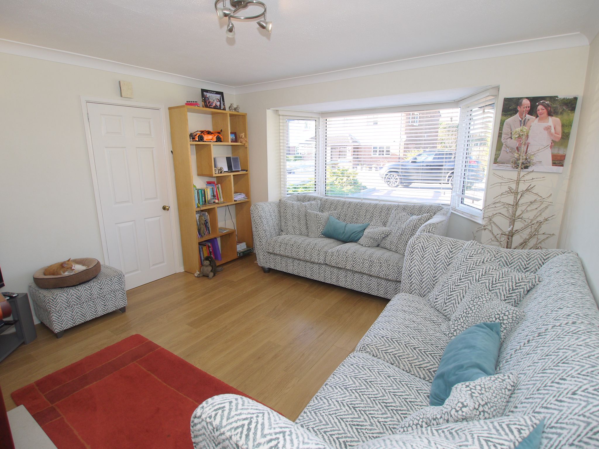 3 bedroom semi-detached house Sold in Sevenoaks - Photograph 11