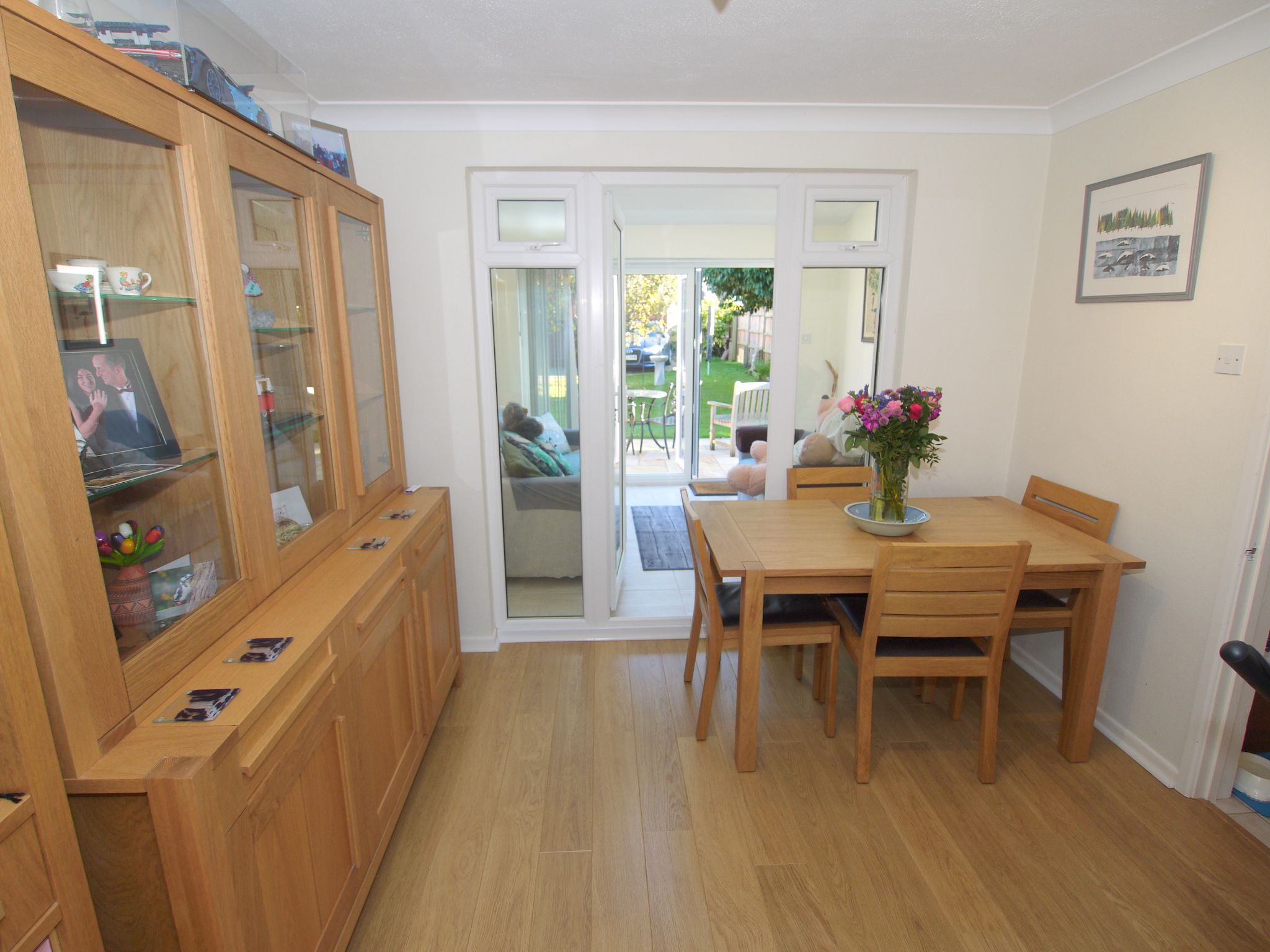 3 bedroom semi-detached house Sold in Sevenoaks - Photograph 10