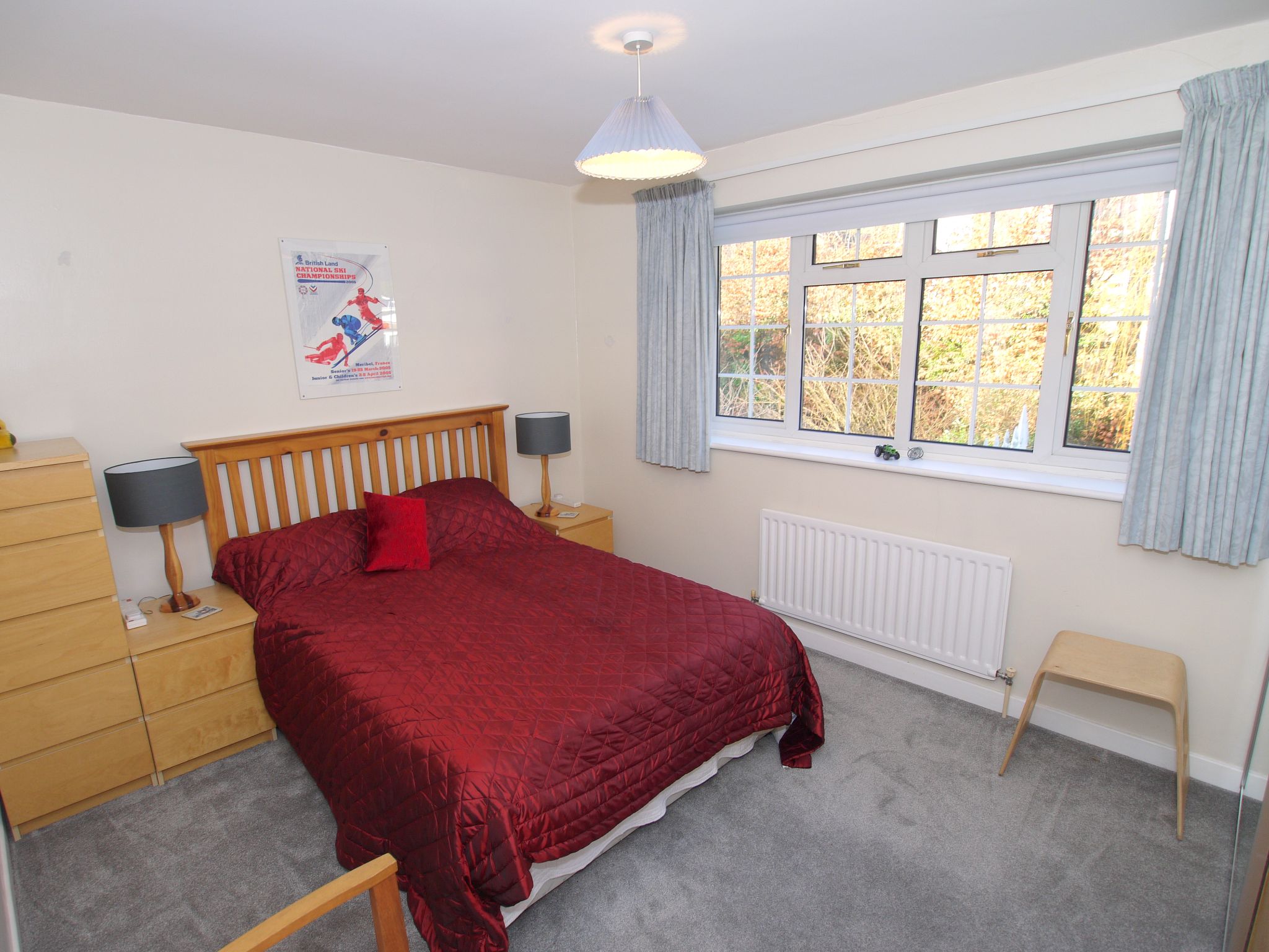 4 bedroom detached house Sold in Sevenoaks - Photograph 13