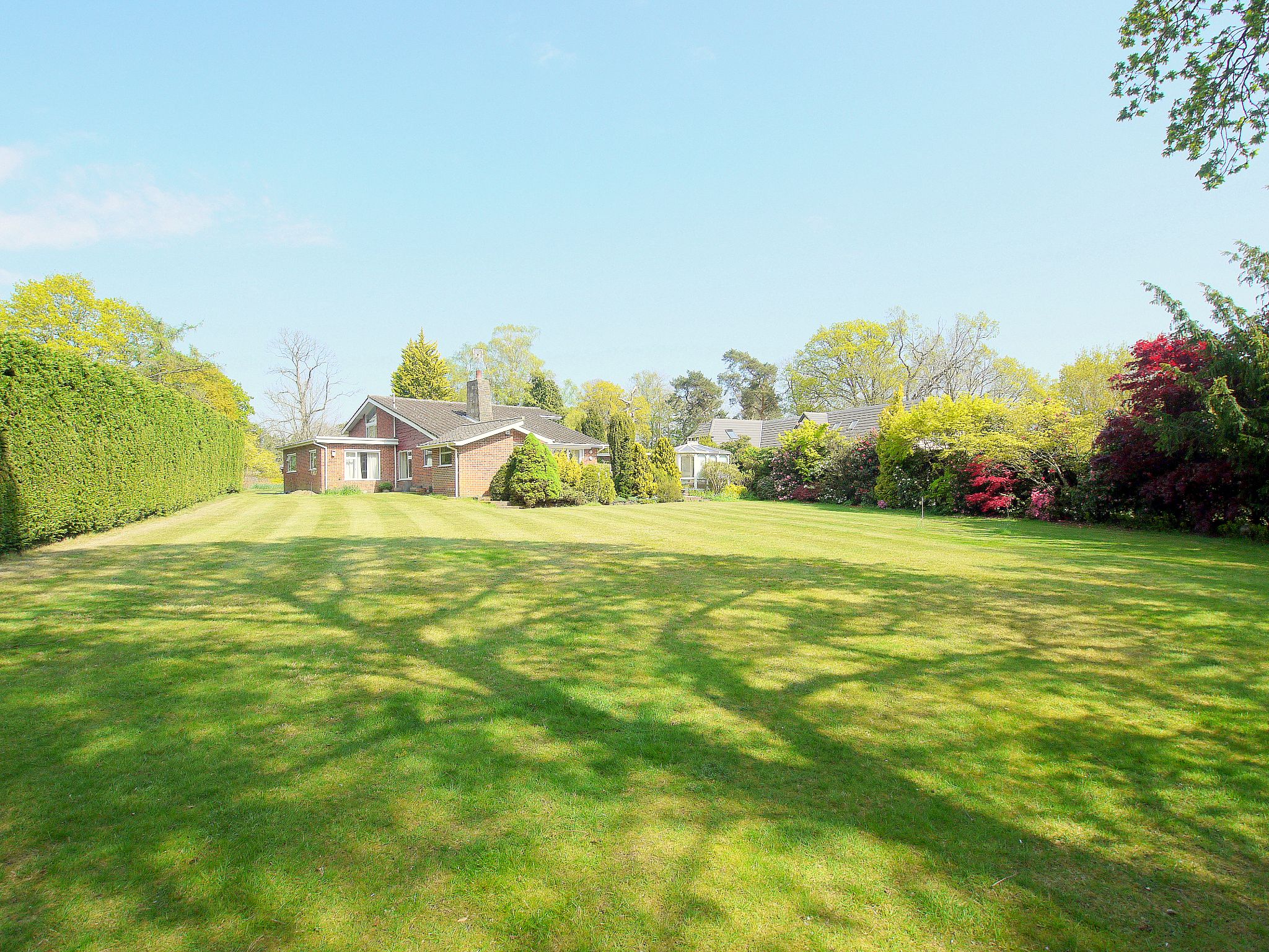 4 bedroom detached house Sold in Sevenoaks - Photograph 9