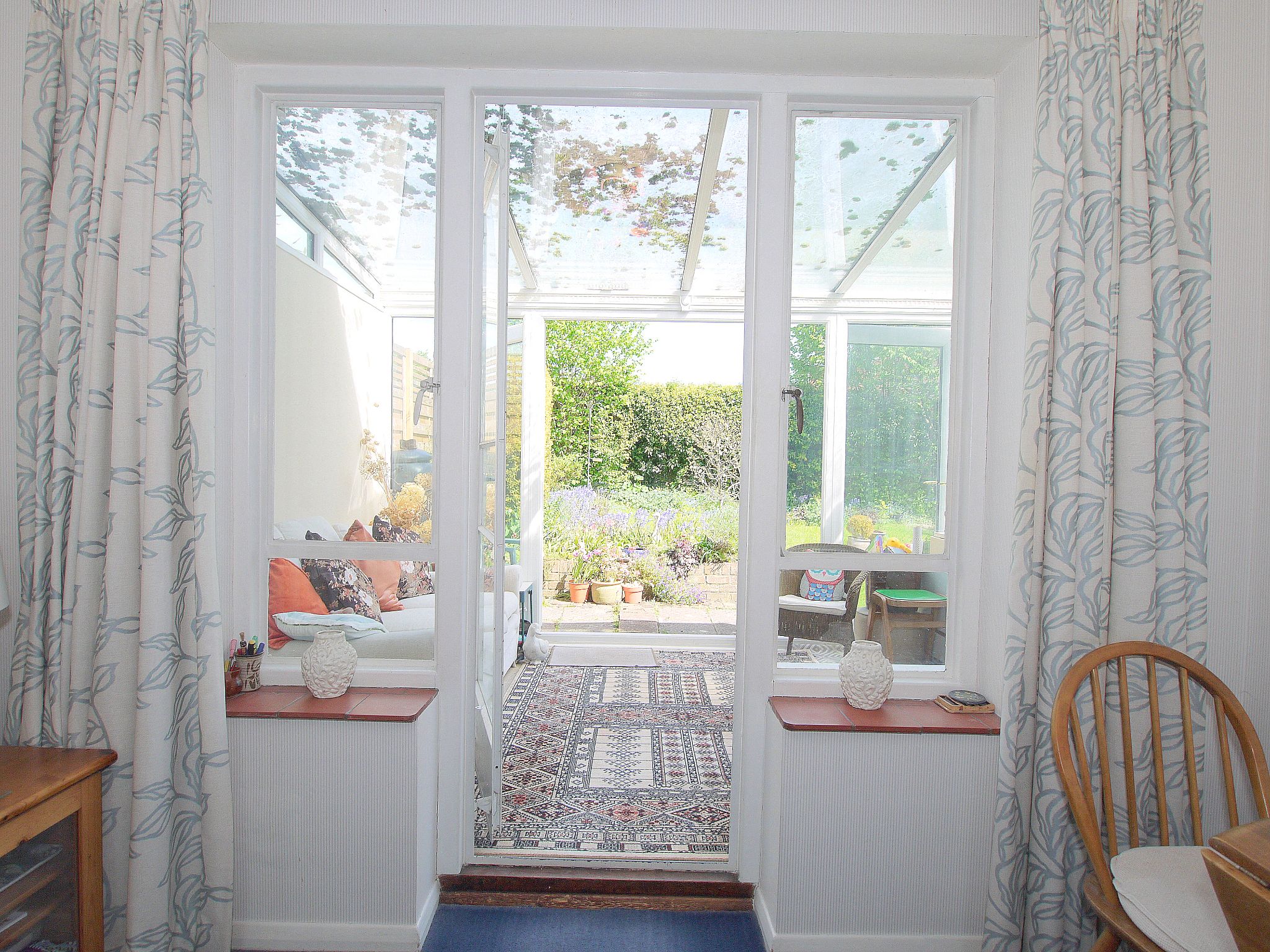 3 bedroom semi-detached house Sold in Sevenoaks - Photograph 4