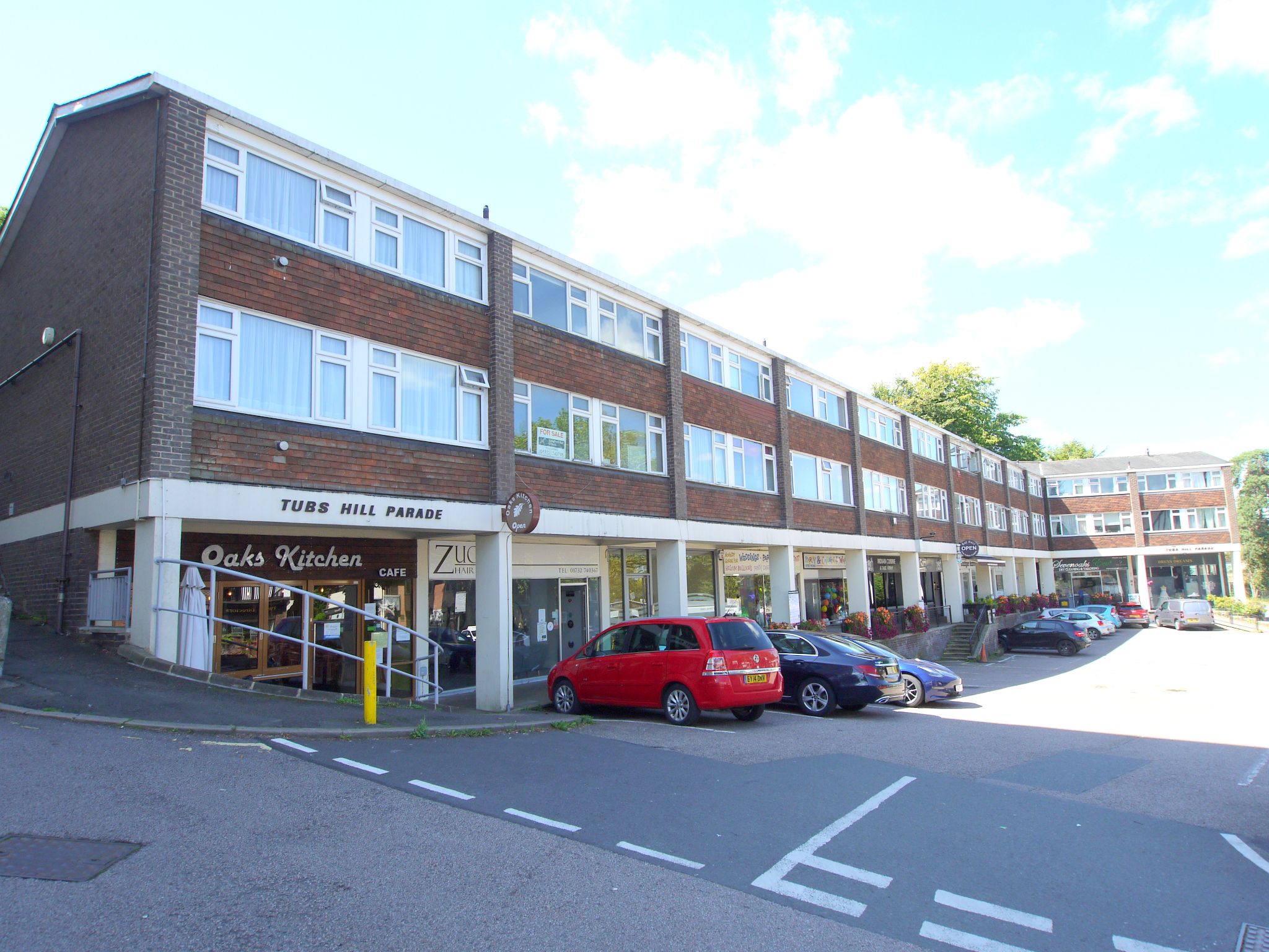 3 bedroom apartment Sold in Sevenoaks - Photograph 10