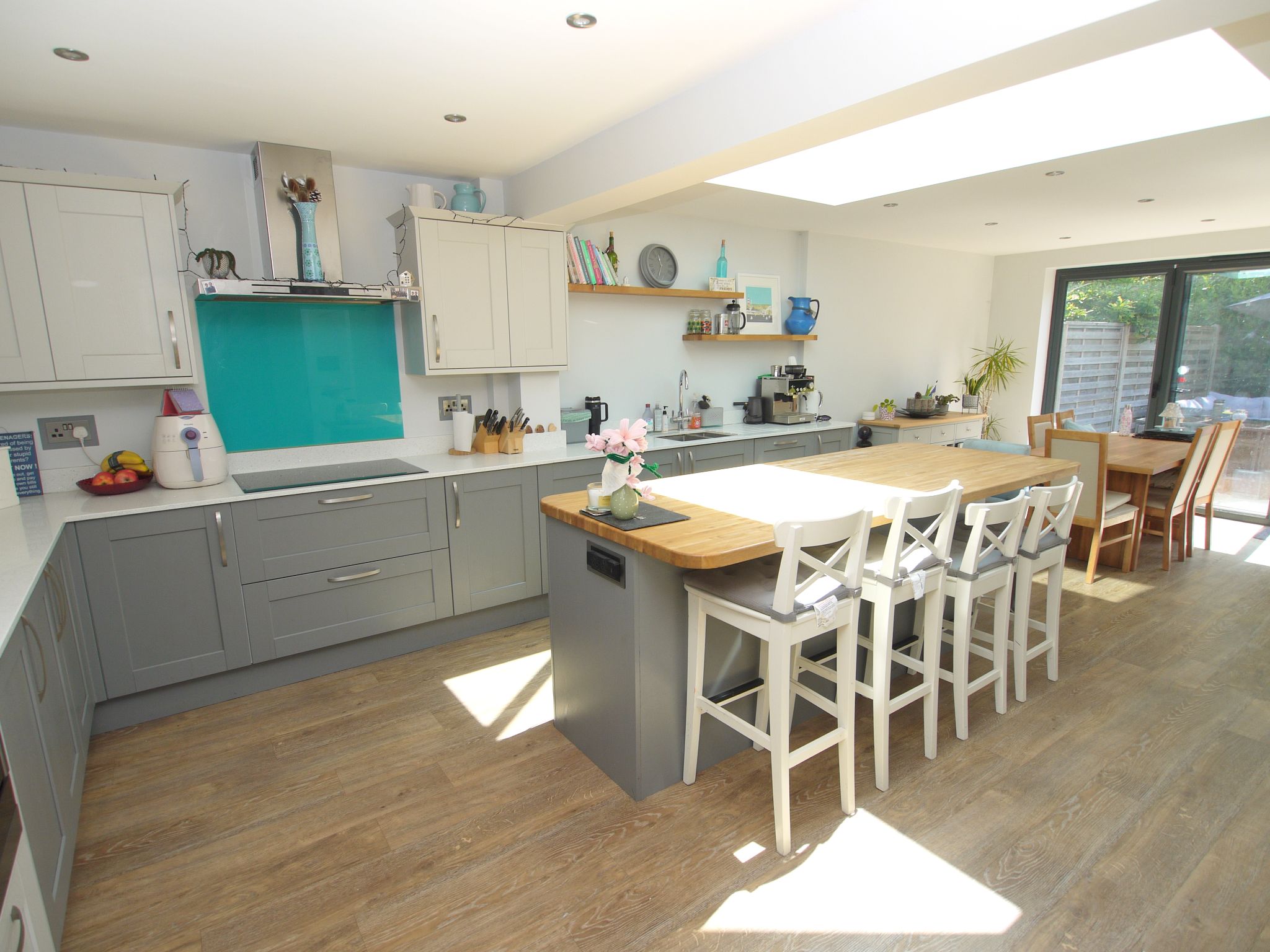 5 bedroom semi-detached house For Sale in Sevenoaks - Property photograph