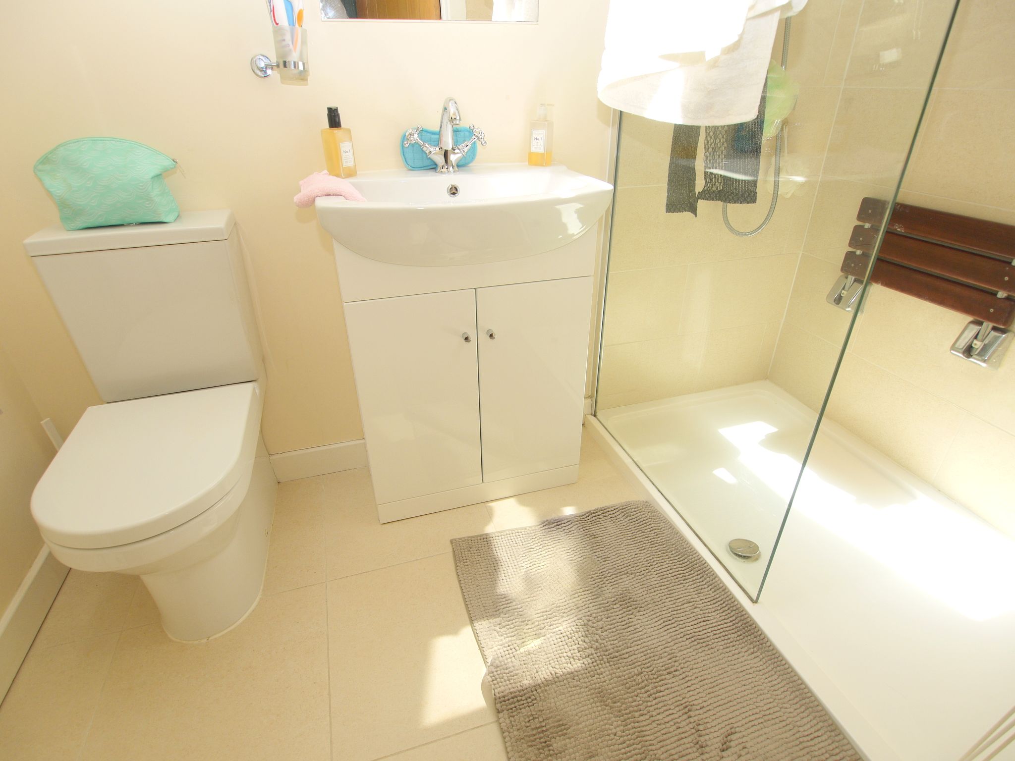 5 bedroom semi-detached house For Sale in Sevenoaks - Photograph 12