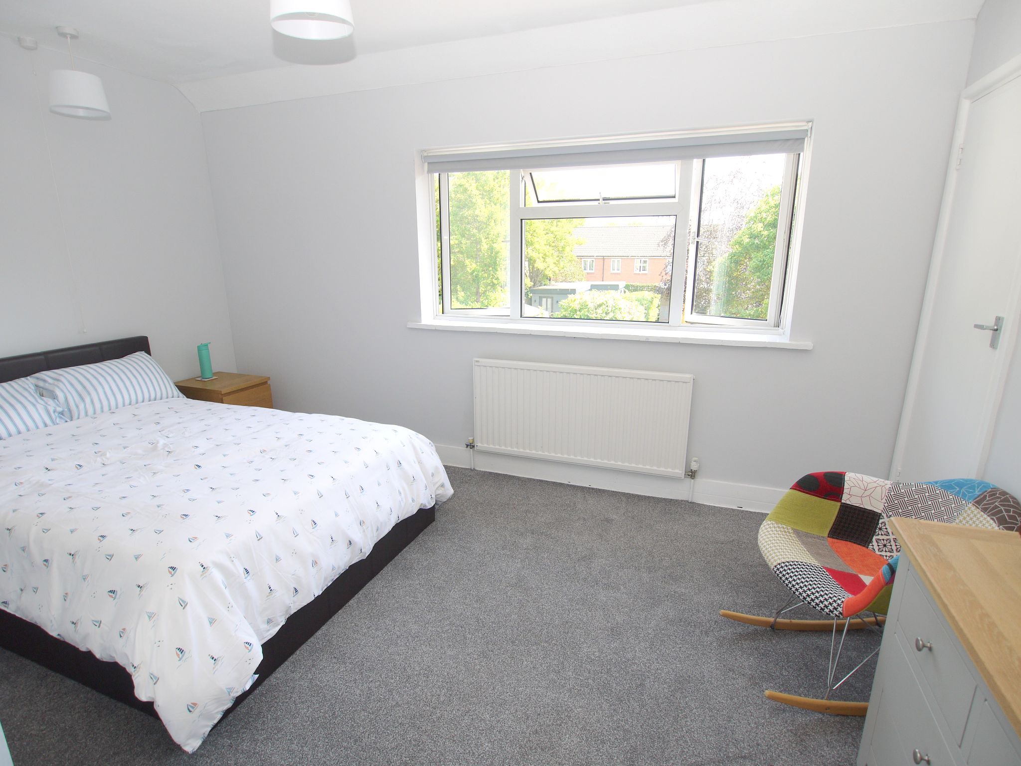 3 bedroom semi-detached house For Sale in Sevenoaks - Photograph 5