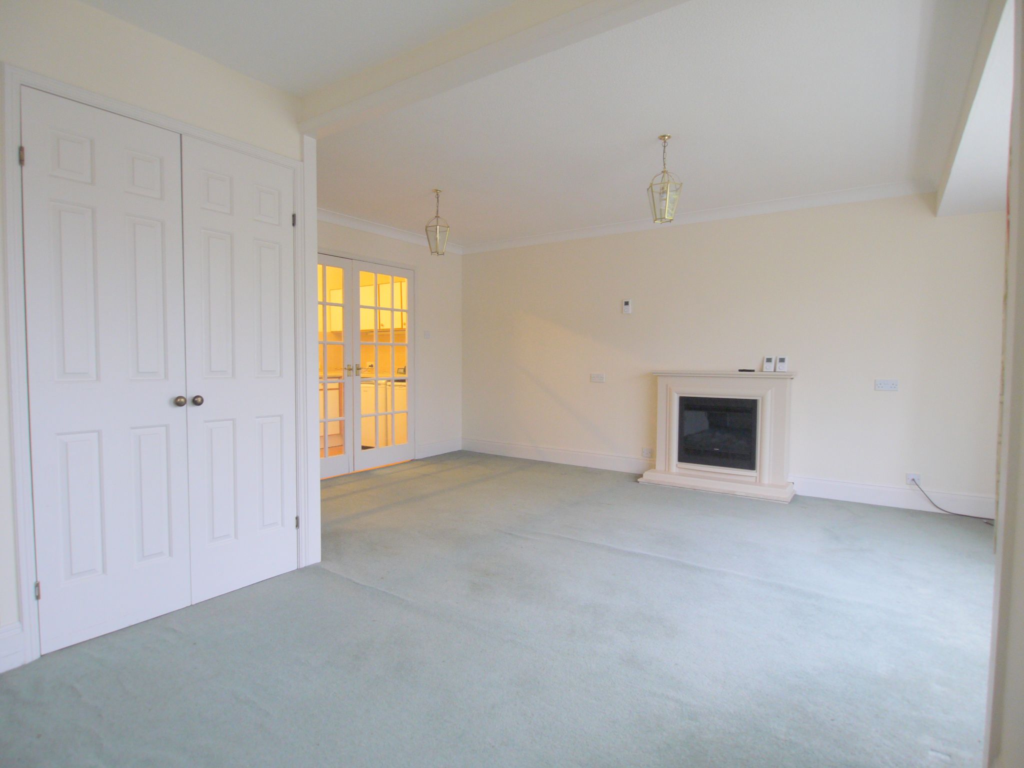 1 bedroom apartment Sold in Sevenoaks - Photograph 7