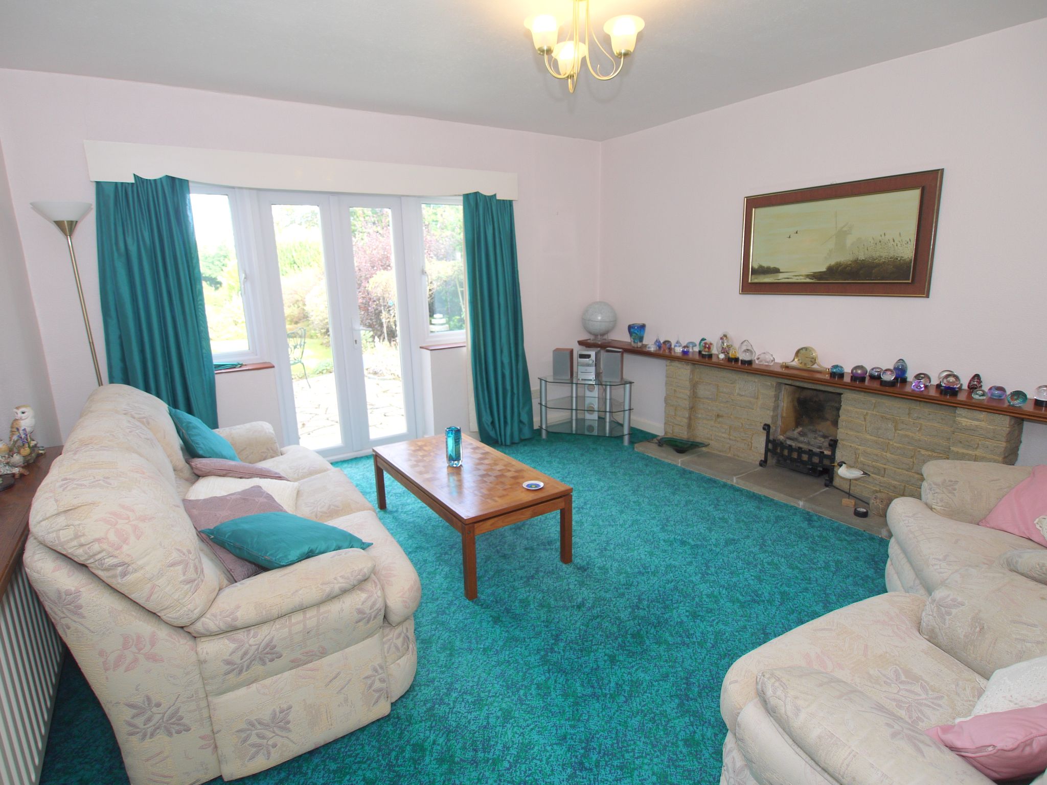 4 bedroom detached house Sold in Sevenoaks - Photograph 12