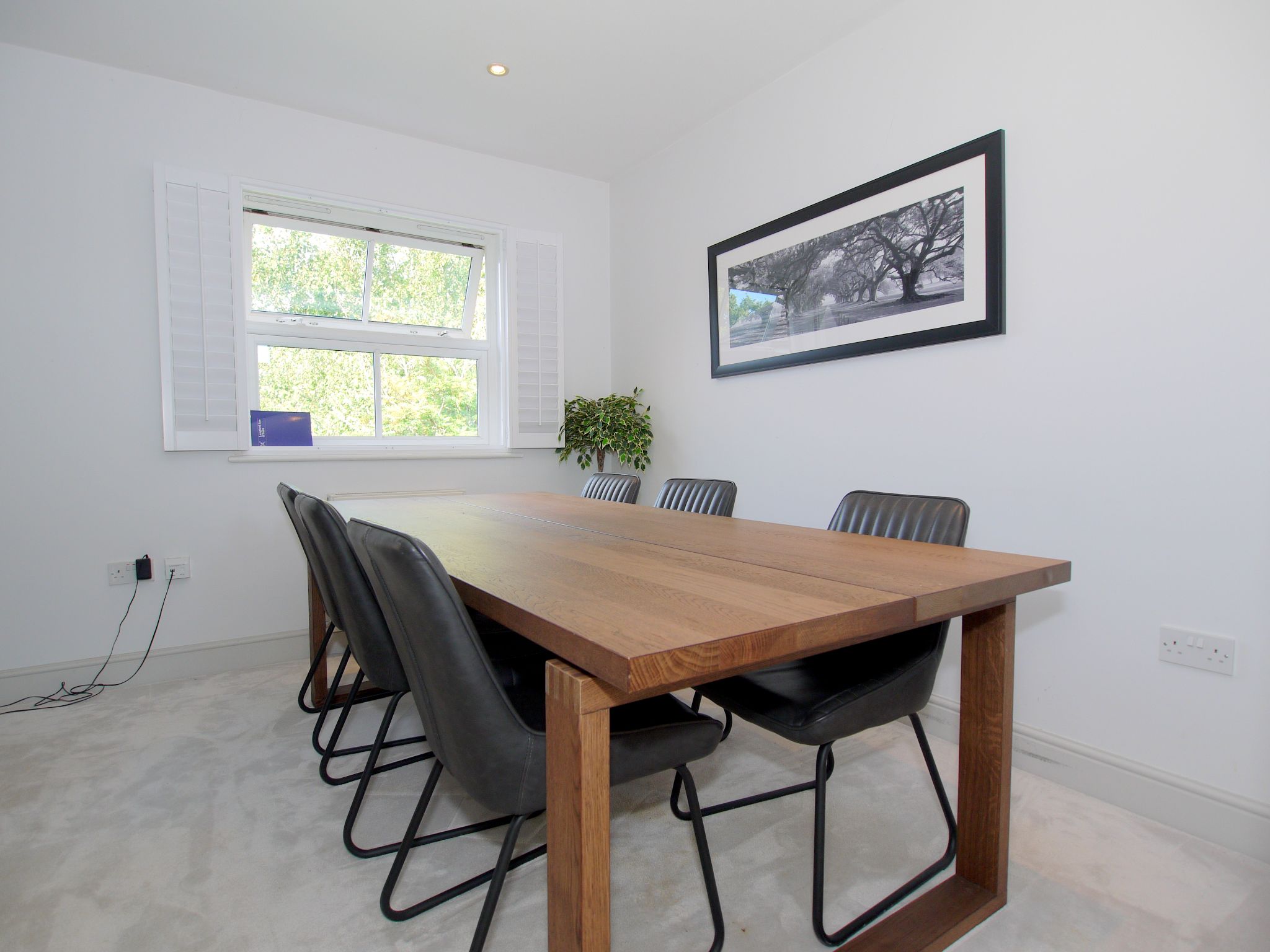 2 bedroom apartment Let in Sevenoaks - Photograph 4