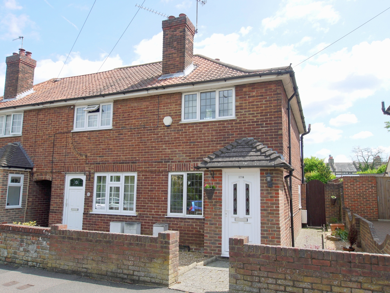 2 bedroom end terraced house To Let in Sevenoaks - Property photograph