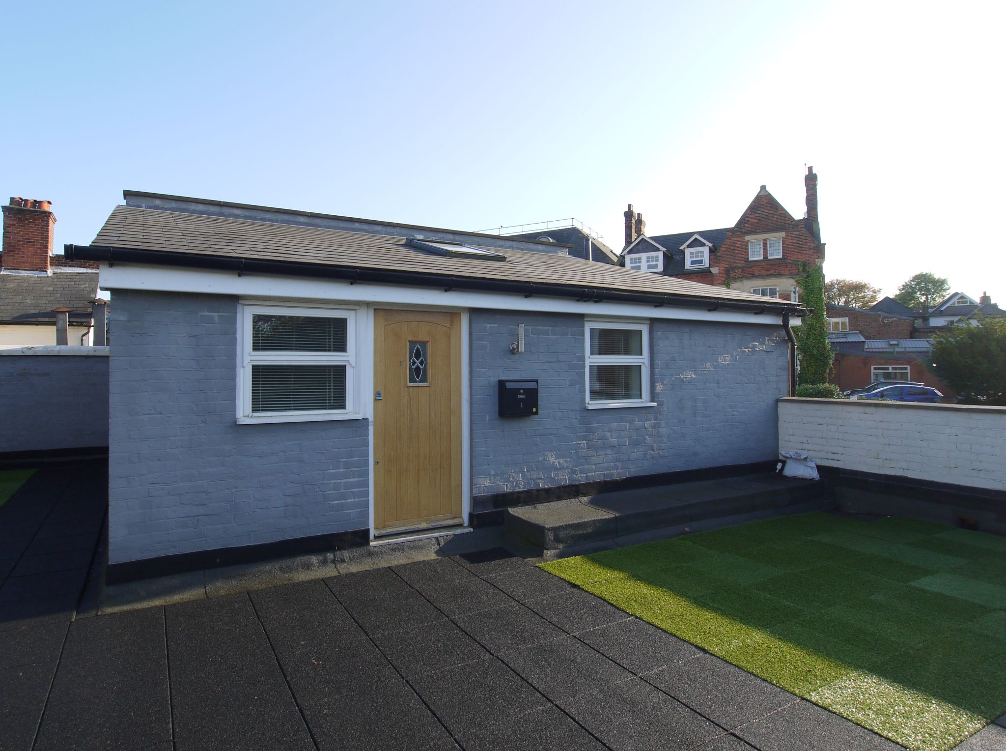 1 bedroom studio Sold in Sevenoaks - Photograph 5