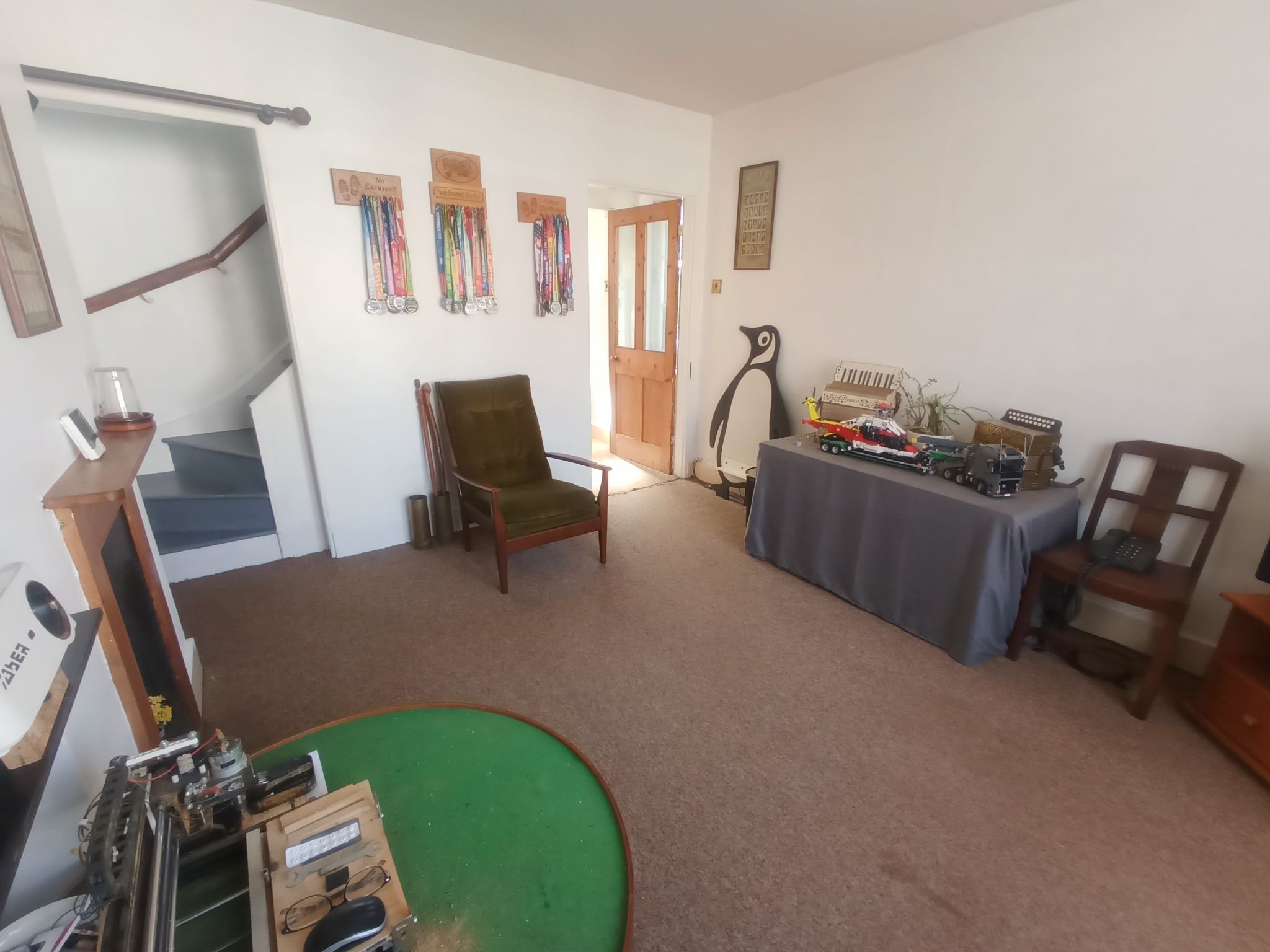 2 bedroom end terraced house Sold in Sevenoaks - Photograph 7