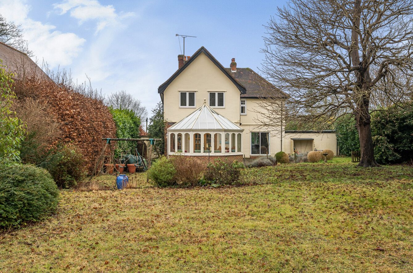 4 bedroom detached house Sold in Otford - Photograph 10