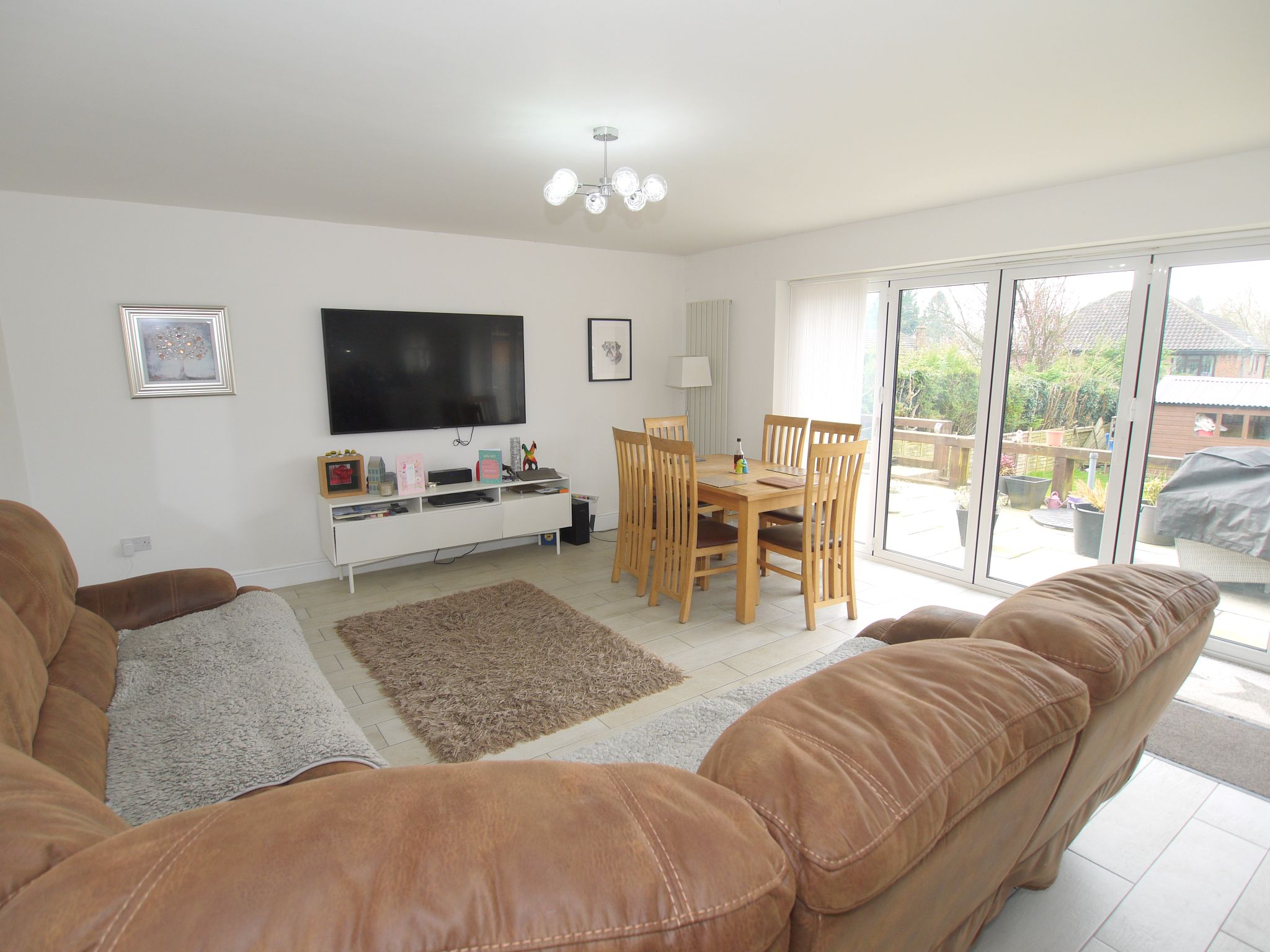 5 bedroom detached house Sold in Sevenoaks - Photograph 7