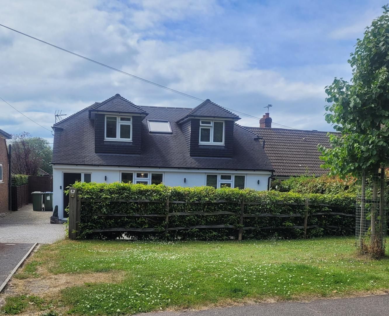 5 bedroom detached house Sold in Sevenoaks - Photograph 1
