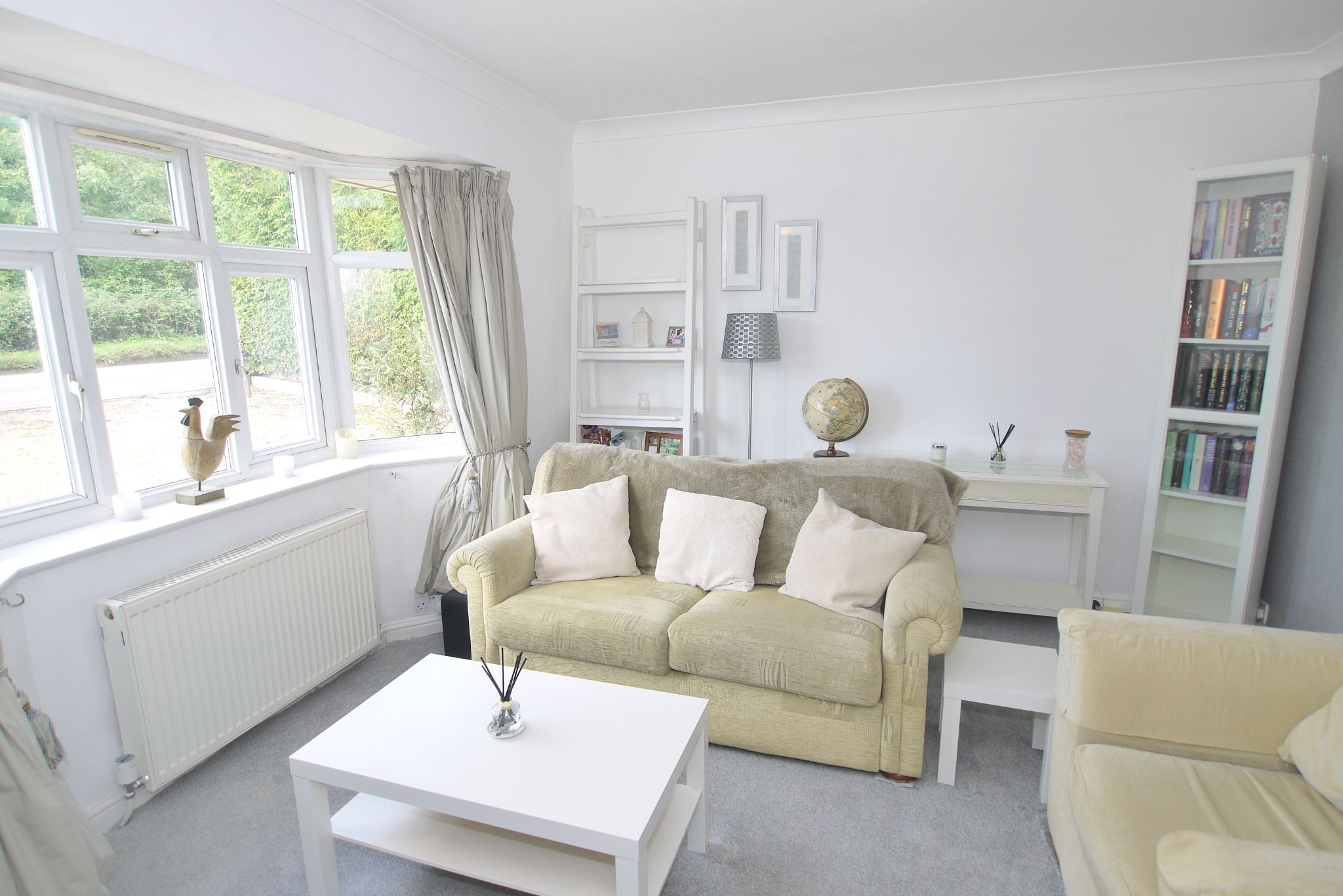 5 bedroom detached house SSTC in Weald - Photograph 4