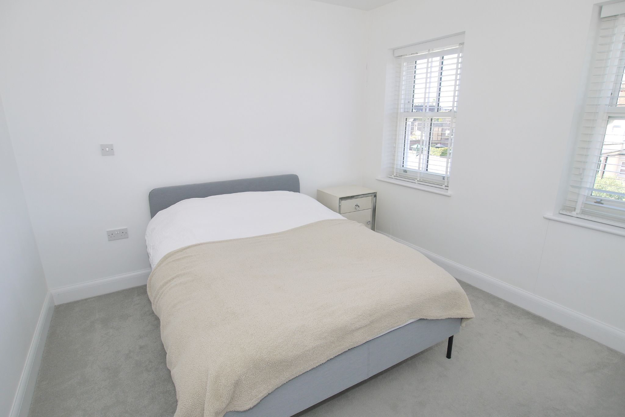5 bedroom semi-detached house Let in Sevenoaks - Photograph 10