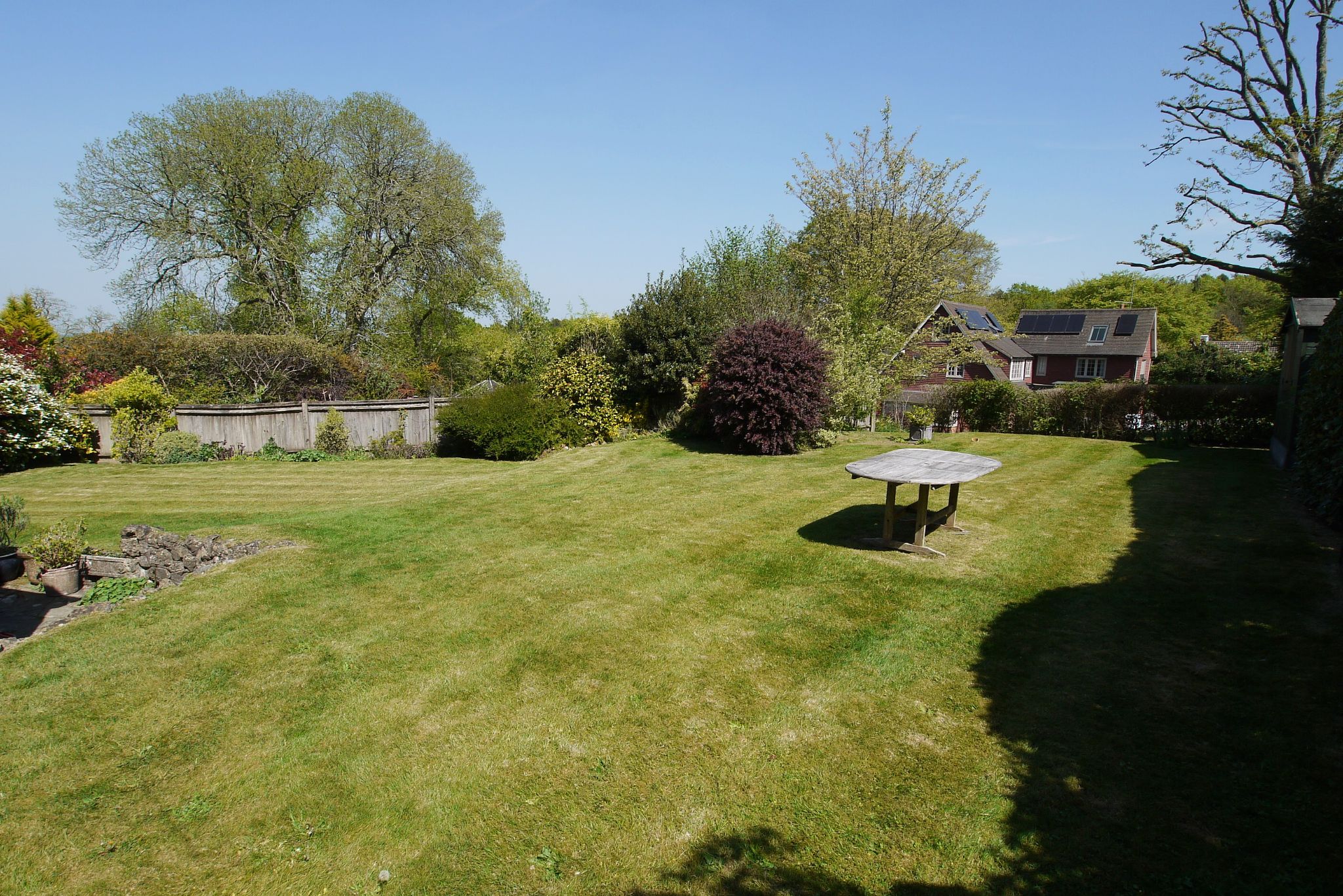 4 bedroom semi-detached house For Sale in Sevenoaks - Photograph 10
