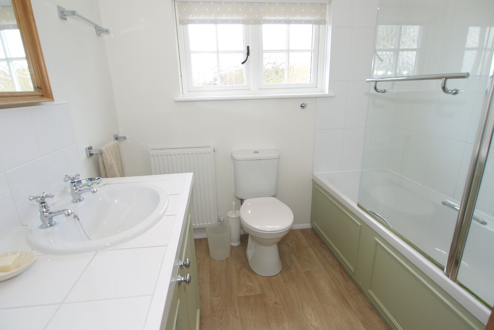 4 bedroom semi-detached house For Sale in Sevenoaks - Photograph 7