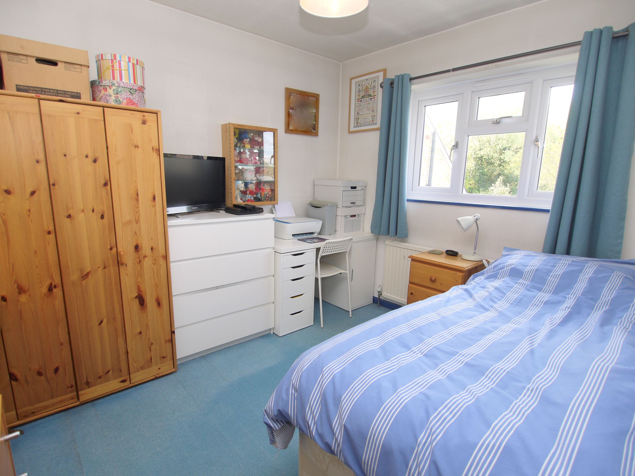 3 bedroom semi-detached house For Sale in Sevenoaks - Photograph 6