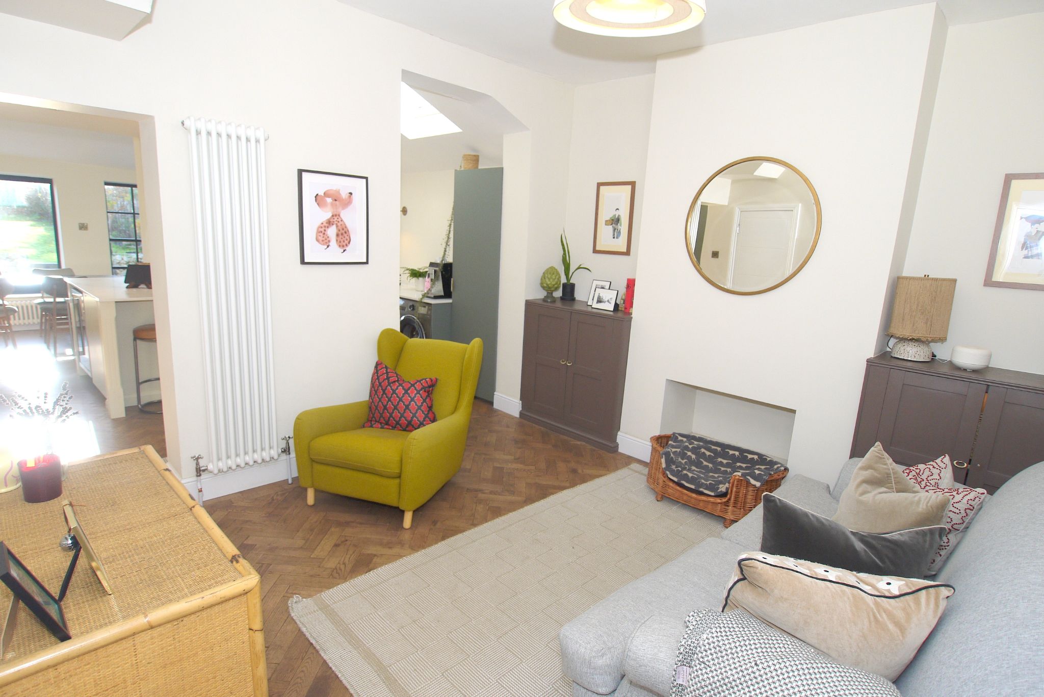 4 bedroom semi-detached house Sold in Sevenoaks - Photograph 5