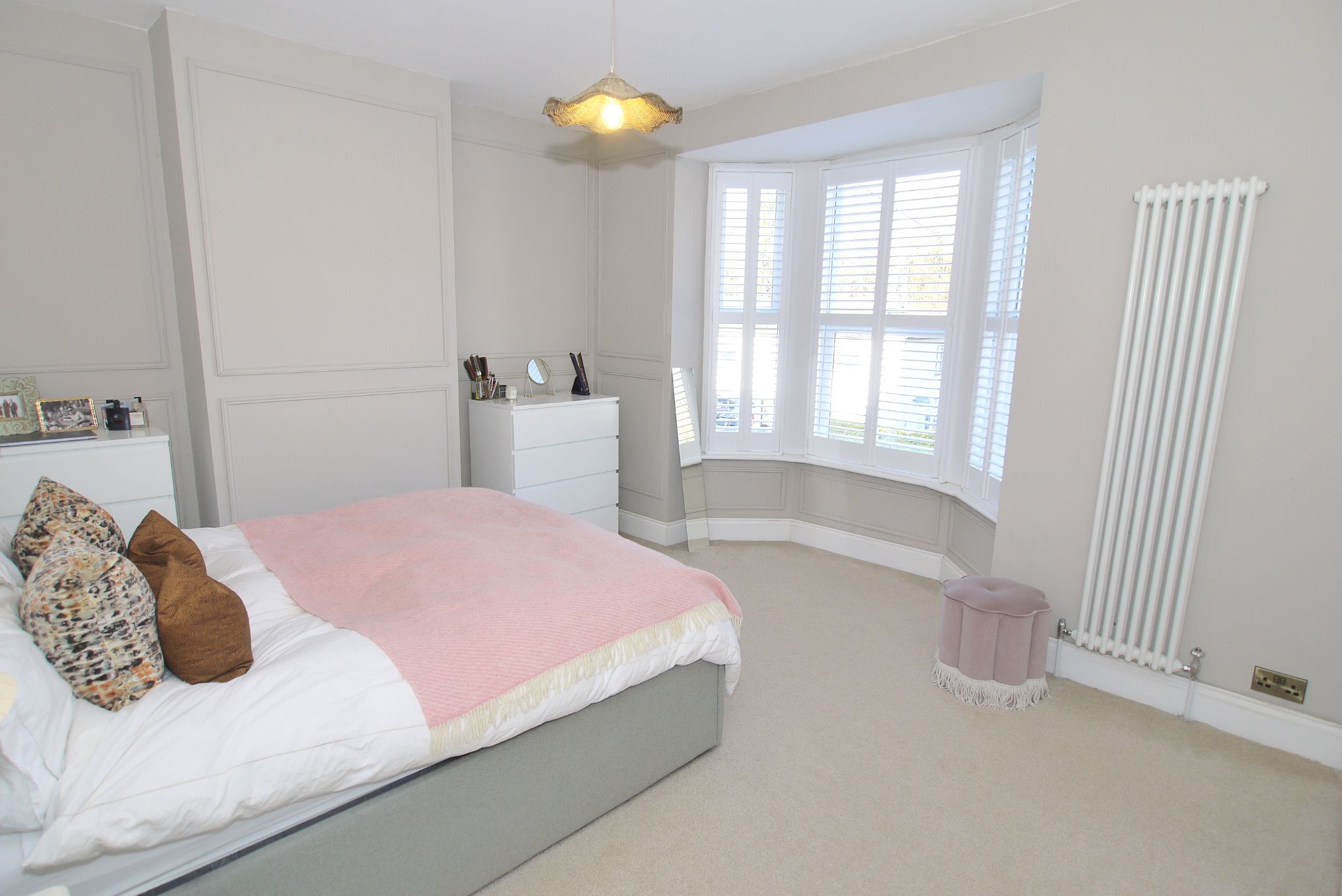 4 bedroom semi-detached house Sold in Sevenoaks - Photograph 10