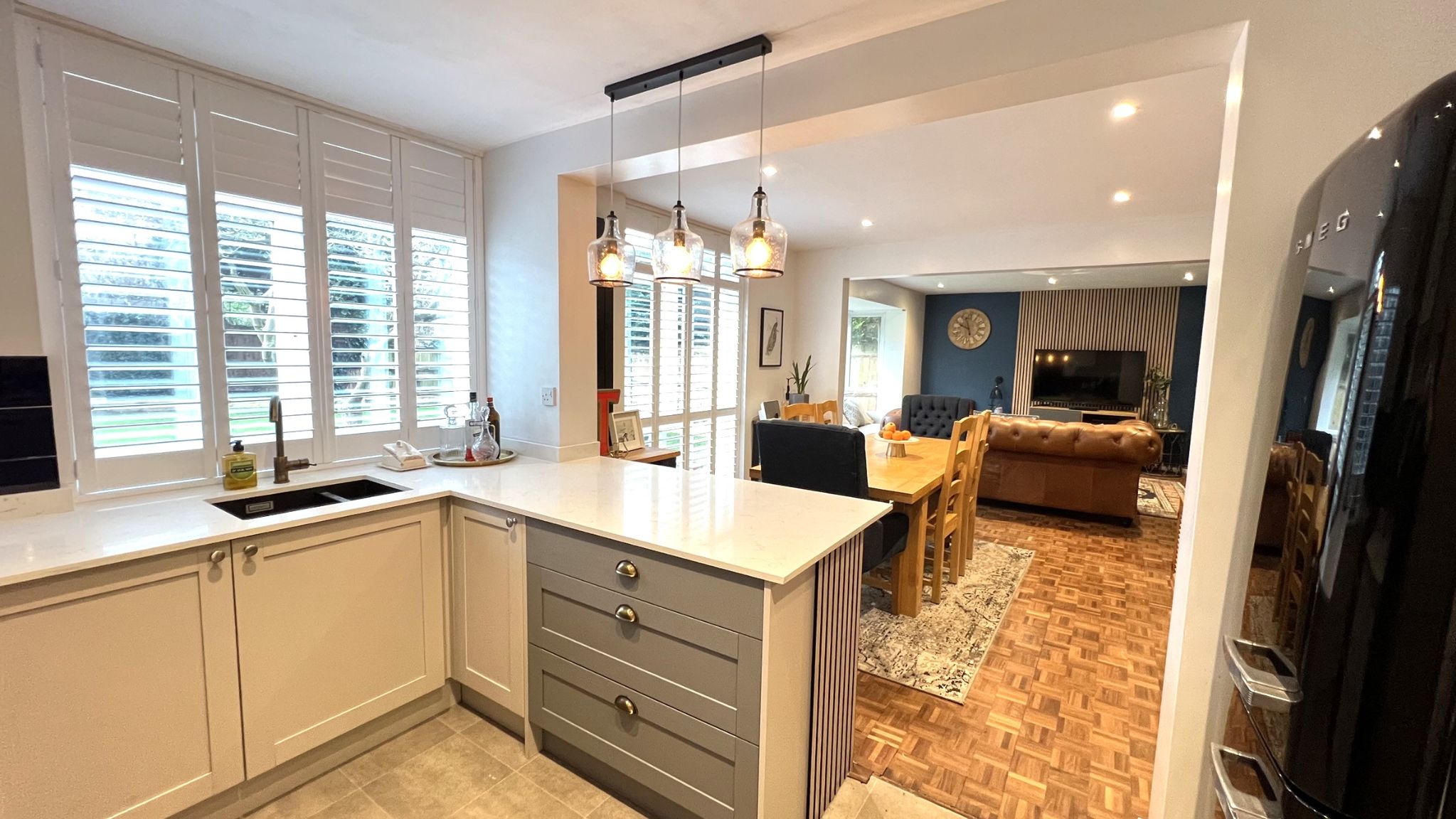 4 bedroom detached house Sold in Sevenoaks - Photograph 4