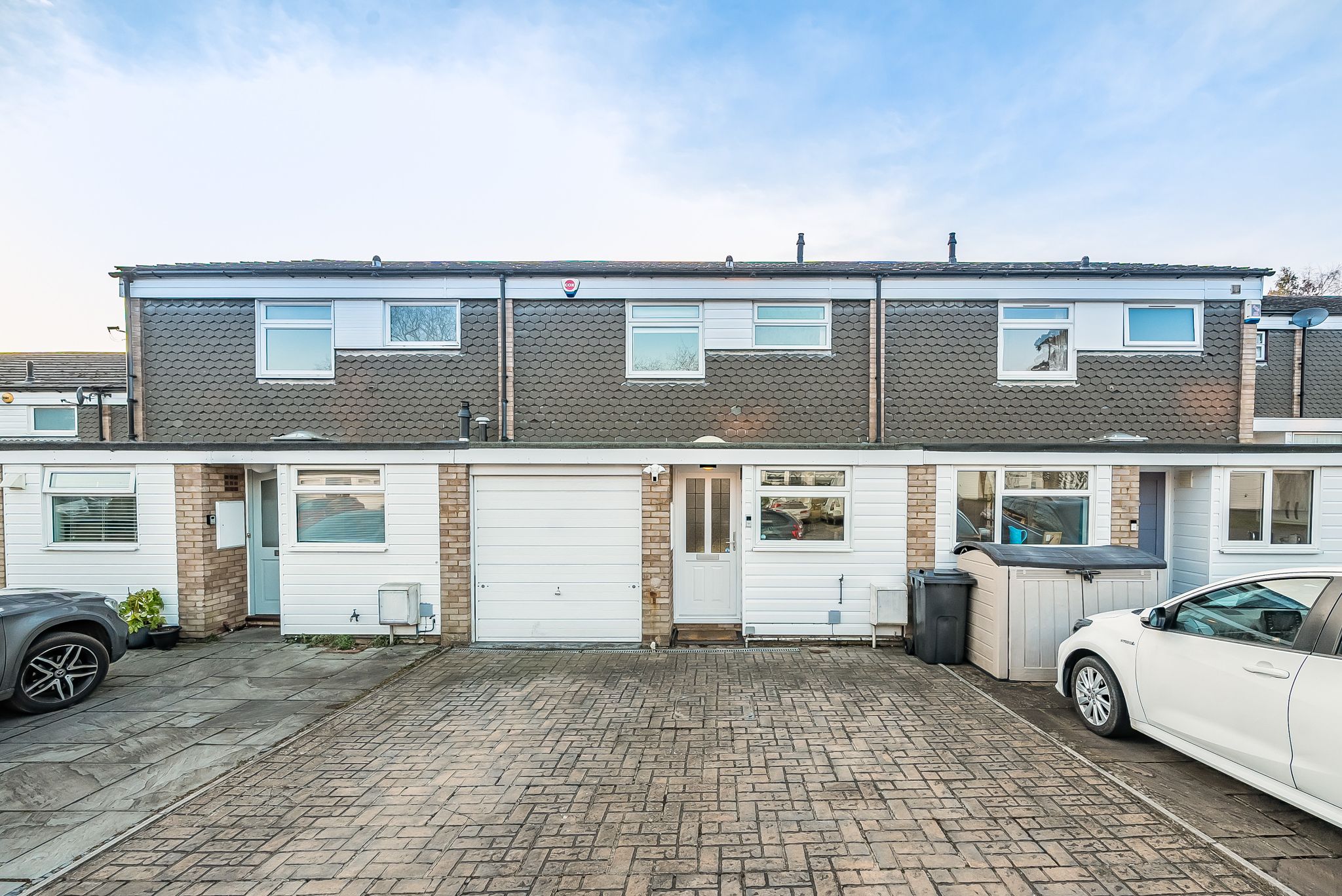 3 bedroom semi-detached house Sold in Sevenoaks - Photograph 1