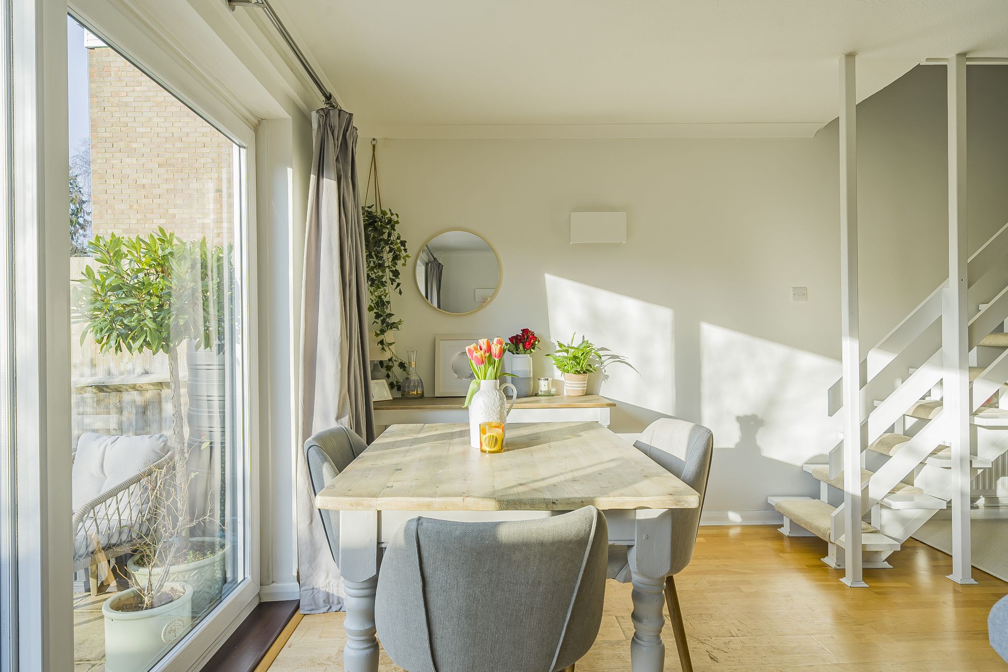 3 bedroom semi-detached house Sold in Sevenoaks - Photograph 7