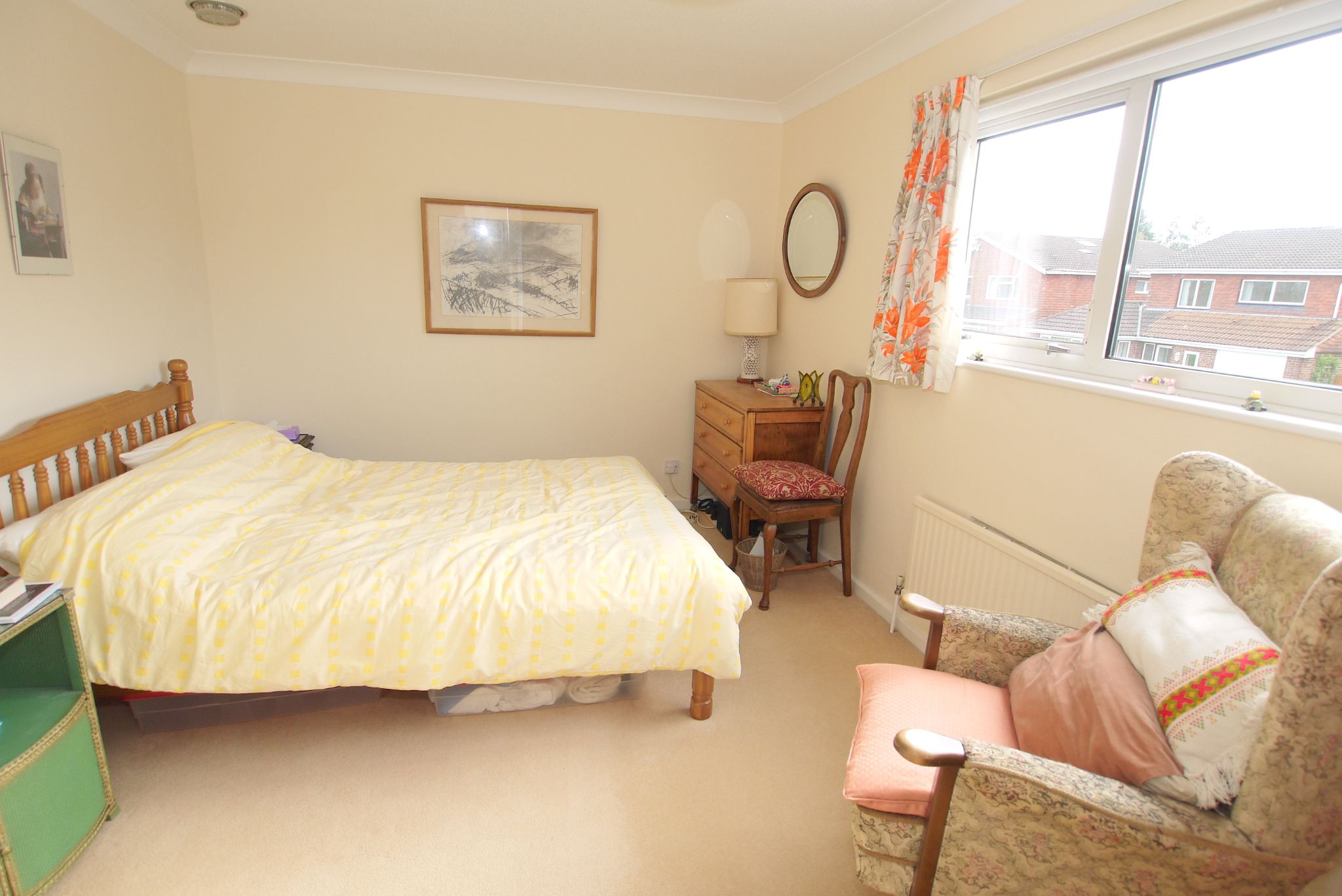 4 bedroom detached house Sold in Sevenoaks - Photograph 10