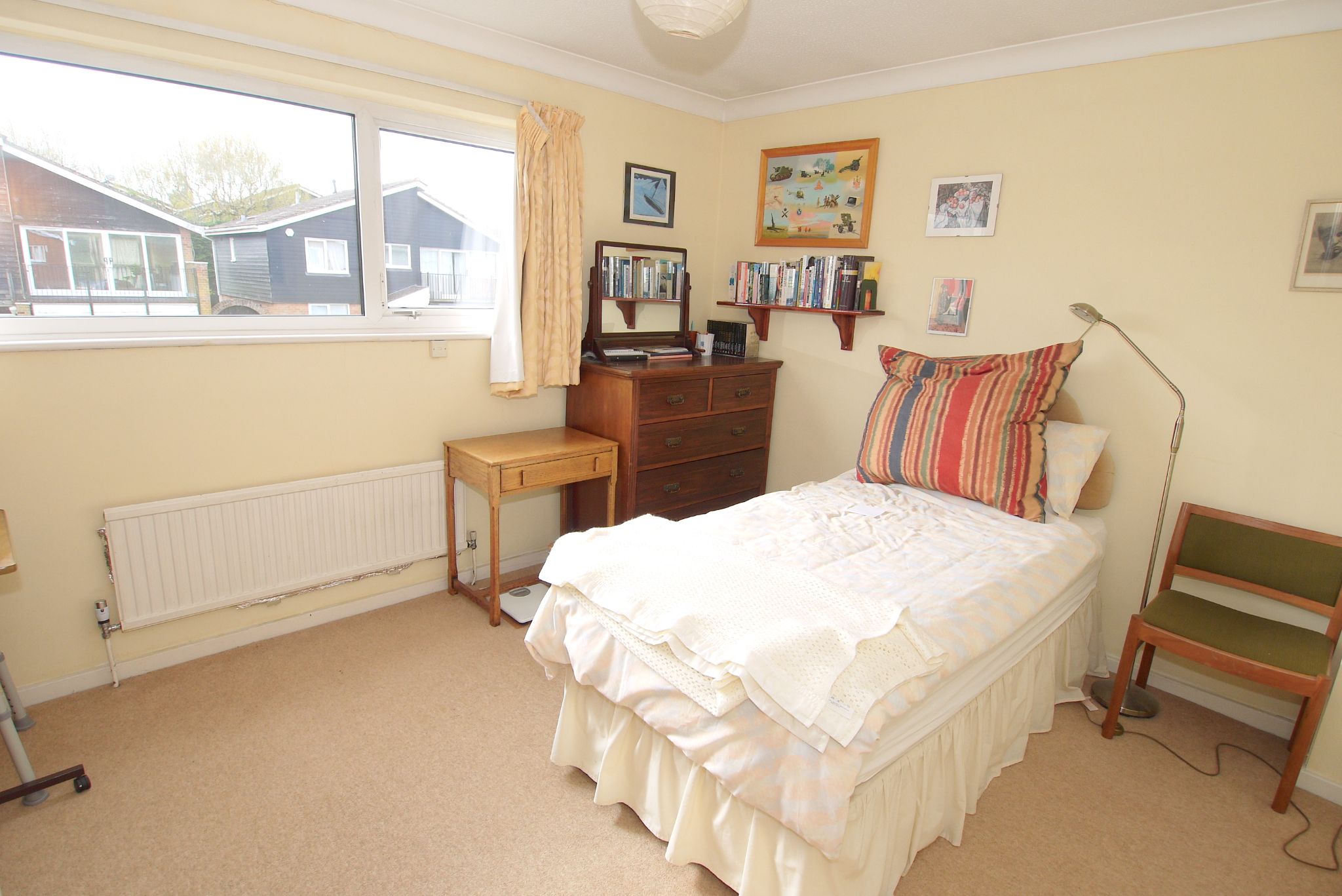 4 bedroom detached house Sold in Sevenoaks - Photograph 9