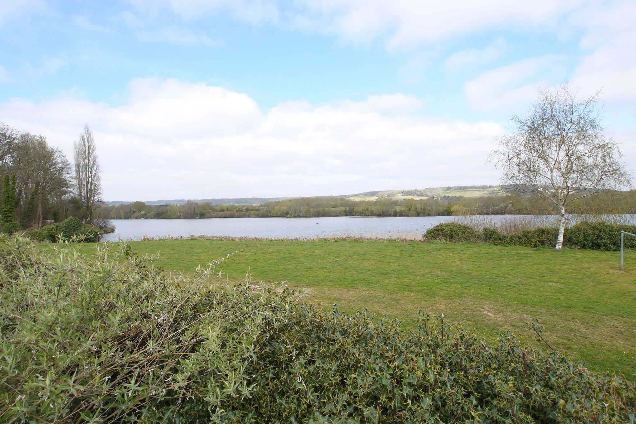 4 bedroom detached house Sold in Sevenoaks - Photograph 2