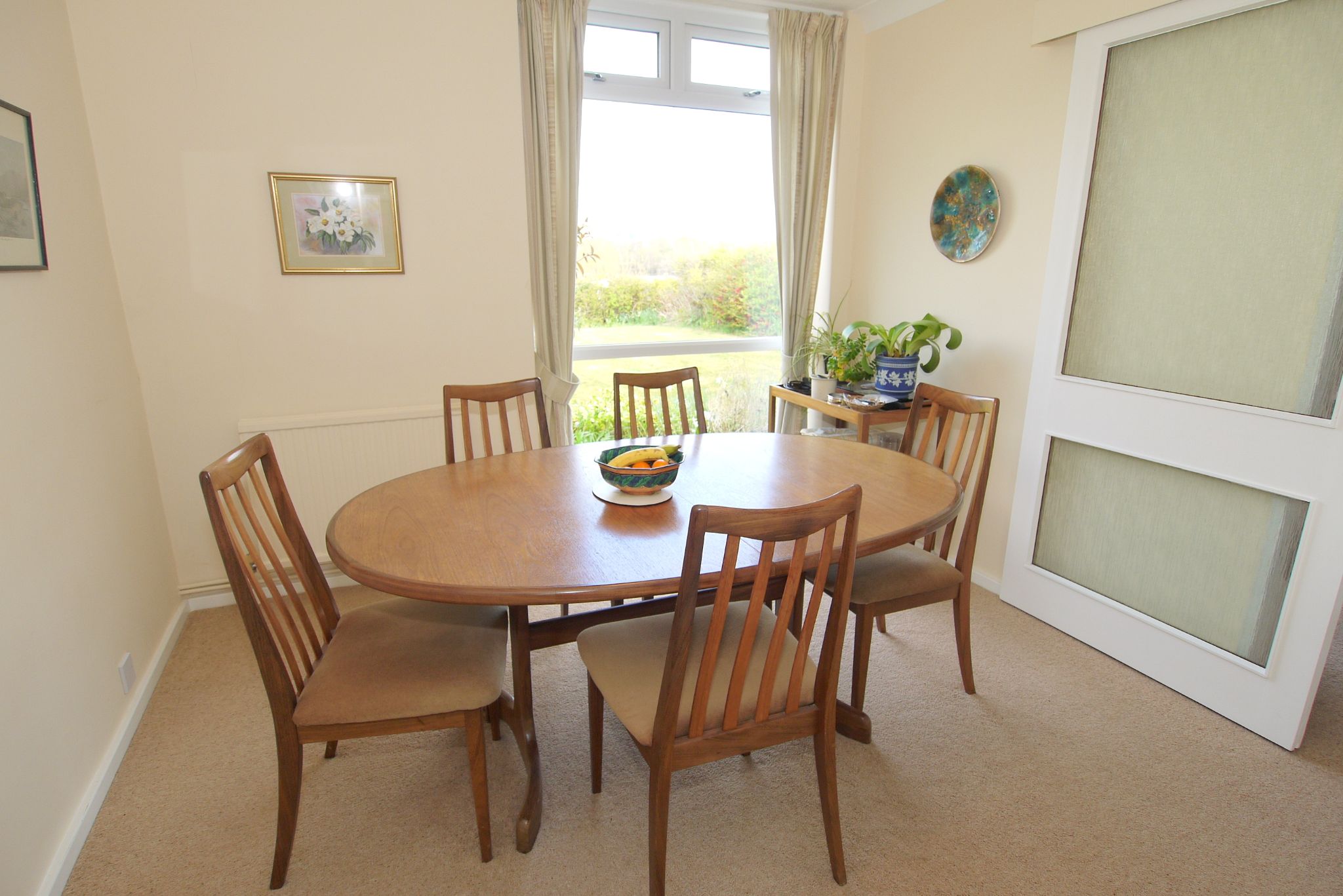 4 bedroom detached house Sold in Sevenoaks - Photograph 11
