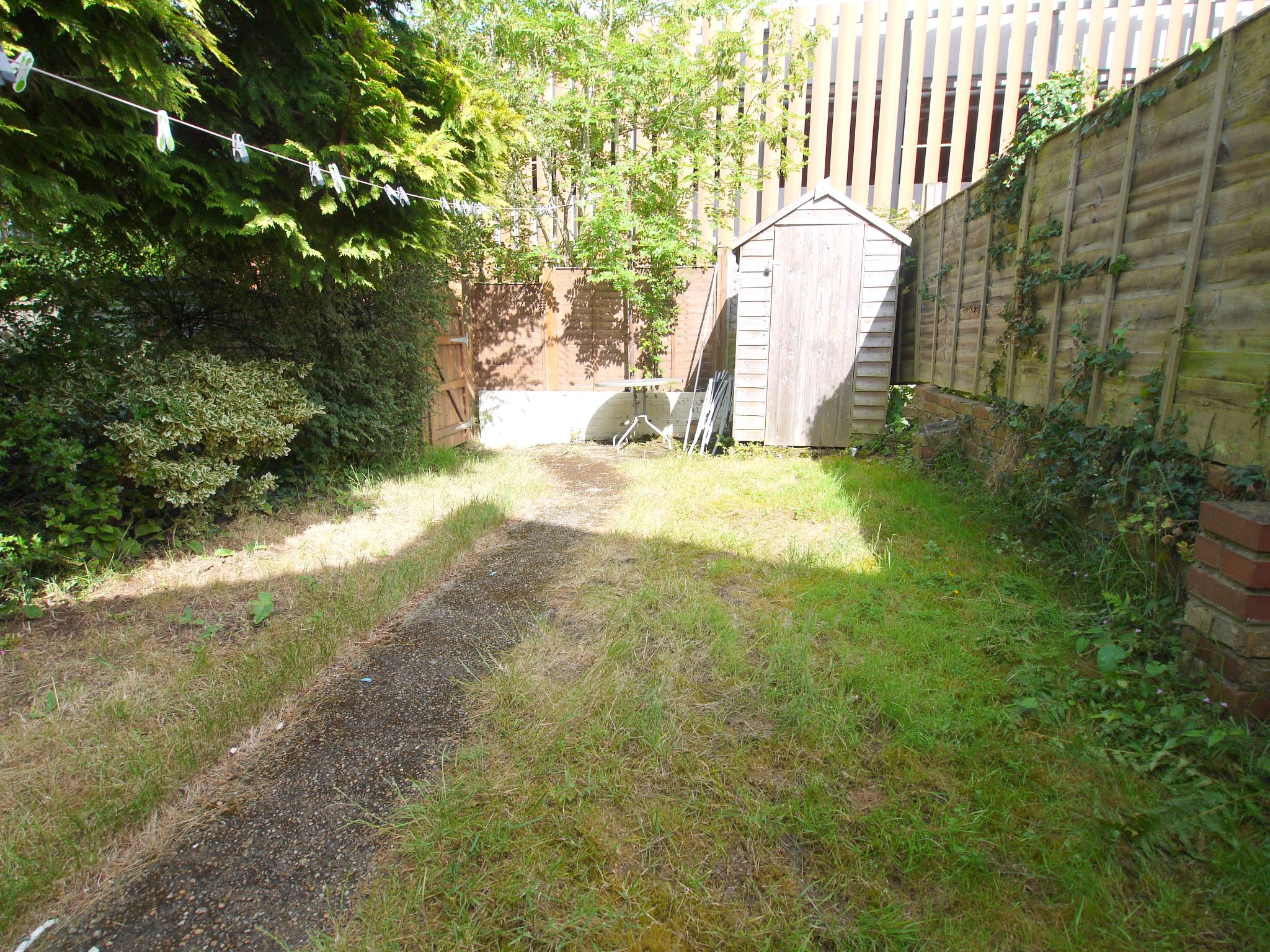3 bedroom mid terraced house For Sale in Sevenoaks - Photograph 10