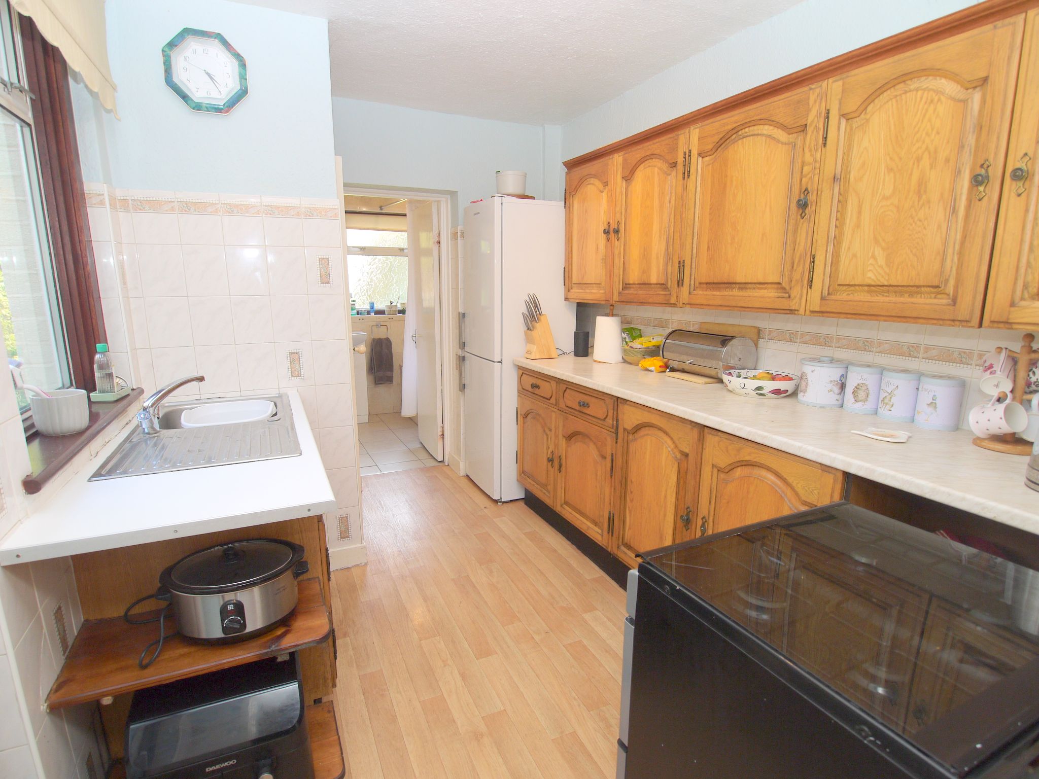 3 bedroom mid terraced house For Sale in Sevenoaks - Photograph 5