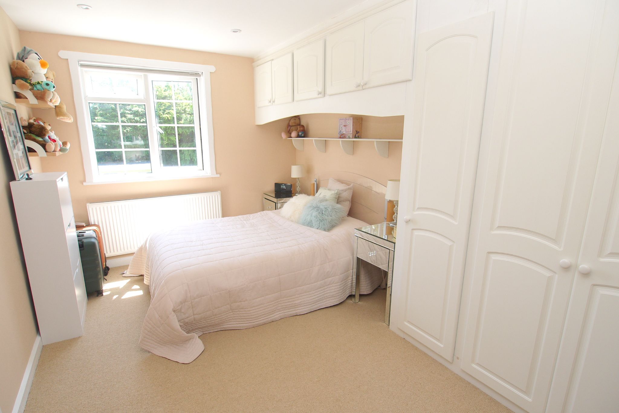 4 bedroom detached house For Sale in Sevenoaks - Photograph 7