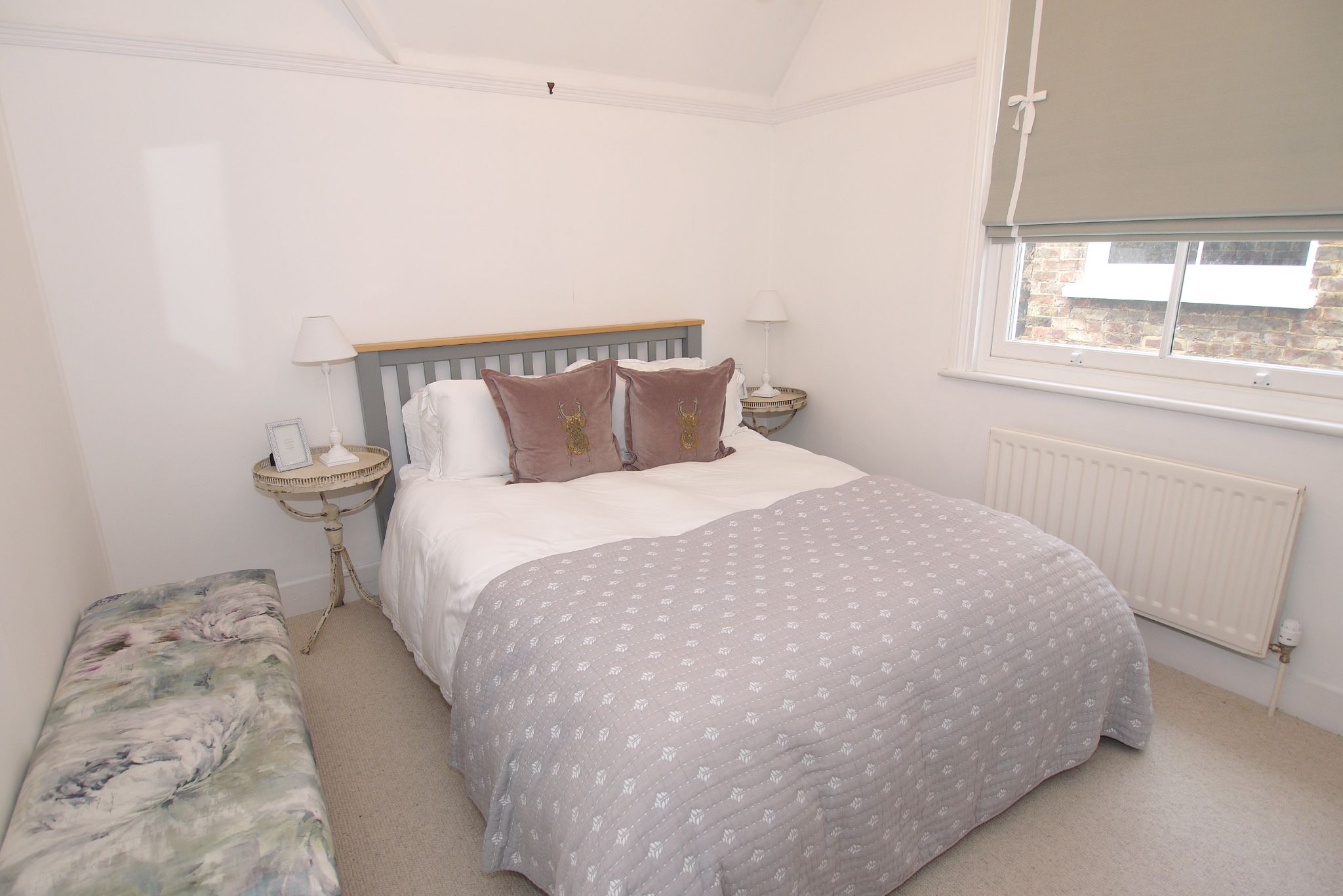 2 bedroom semi-detached house Sold in Sevenoaks - Photograph 6