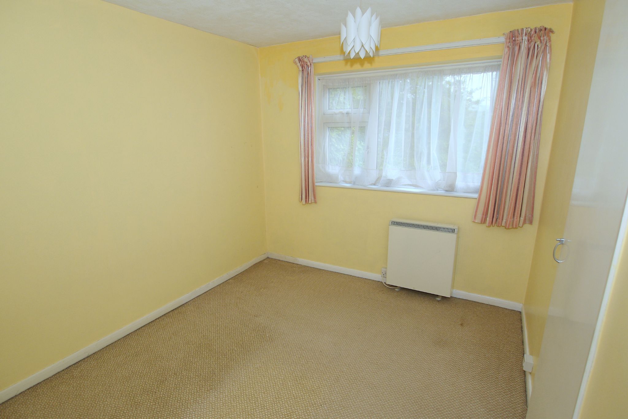 3 bedroom end terraced house Sold in Sevenoaks - Photograph 5
