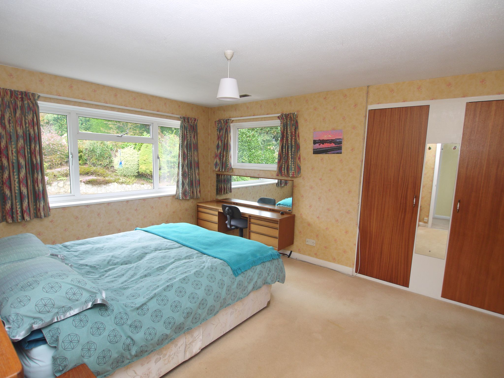 4 bedroom detached house SSTC in Sevenoaks - Photograph 7