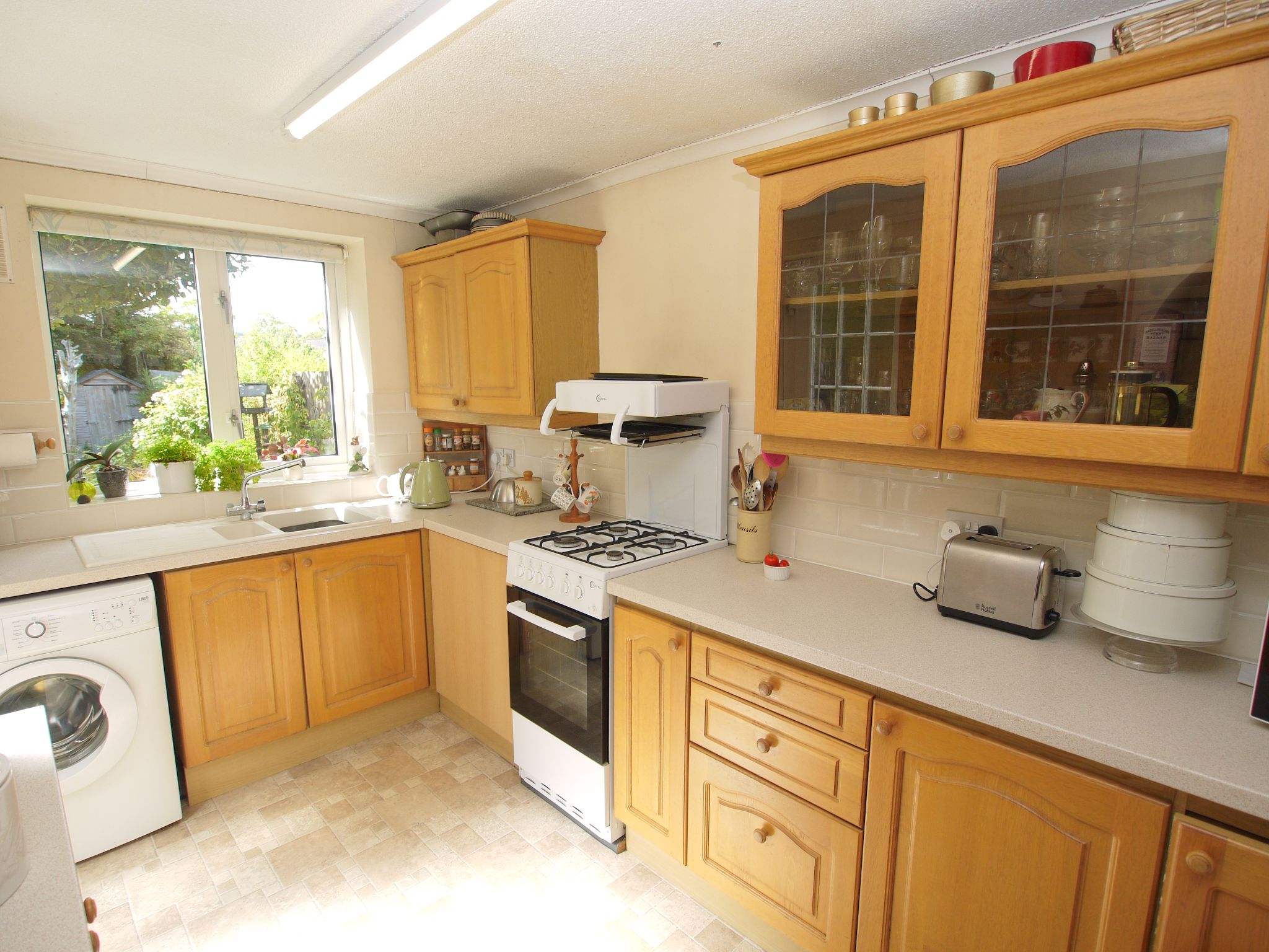 3 bedroom semi-detached house SSTC in Otford - Photograph 3
