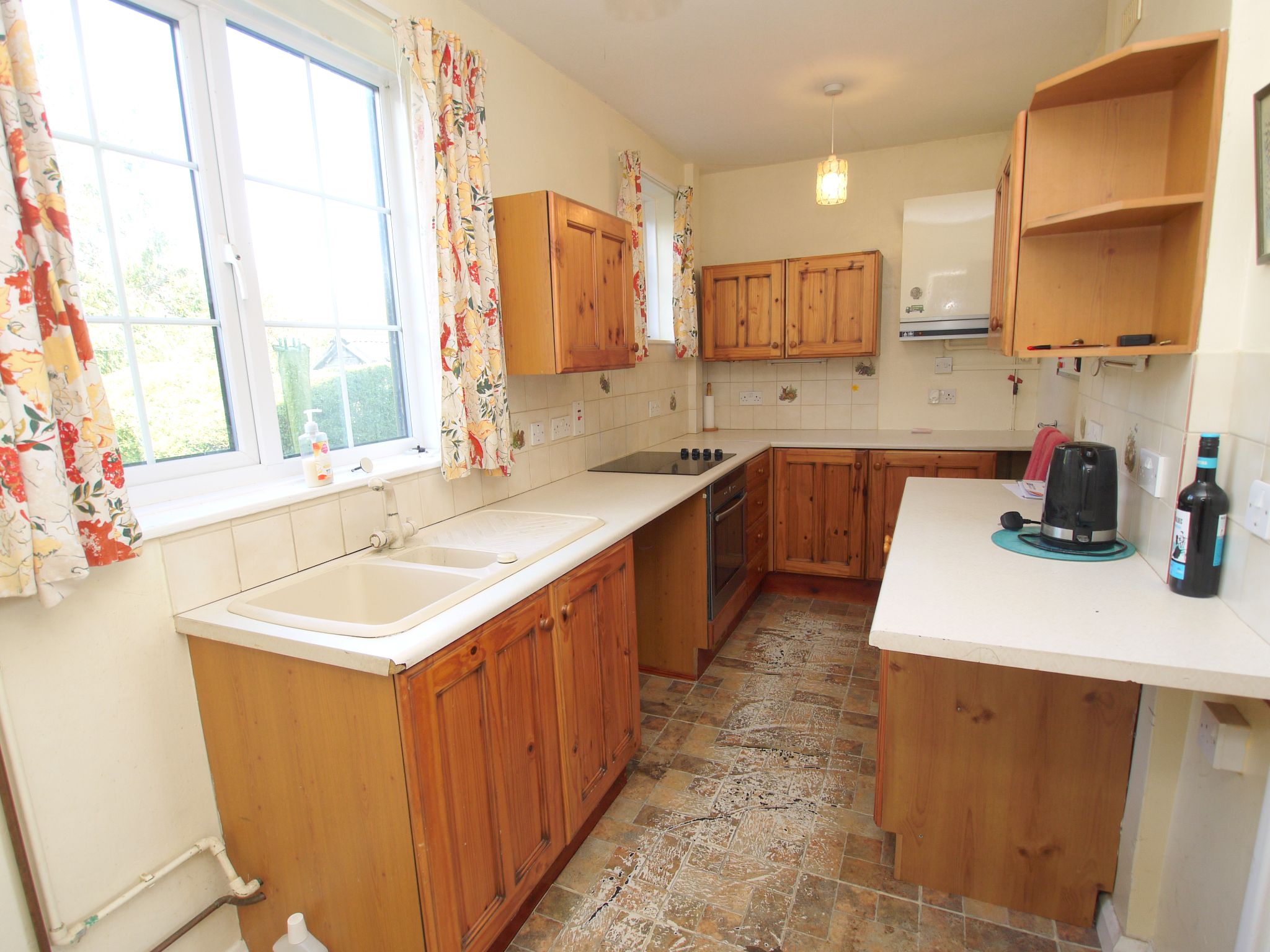 2 bedroom semi-detached house SSTC in Weald - Photograph 4