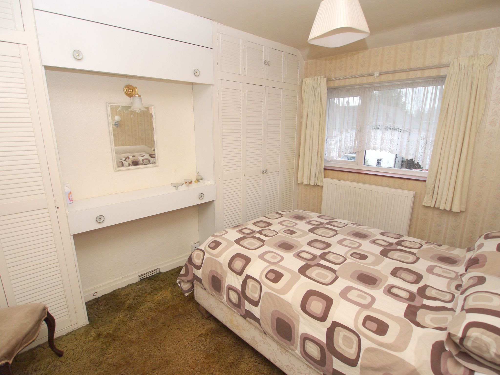 3 bedroom semi-detached house Sold in Sevenoaks - Photograph 7