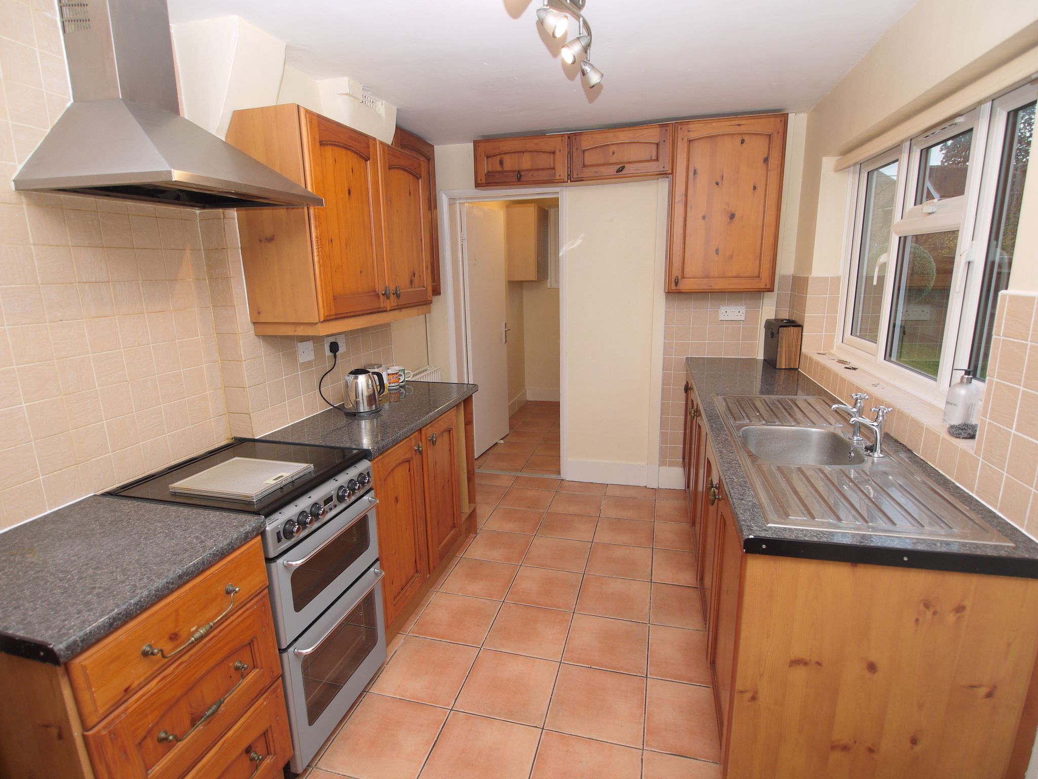 4 bedroom semi-detached house Reserved in Sevenoaks - Photograph 1