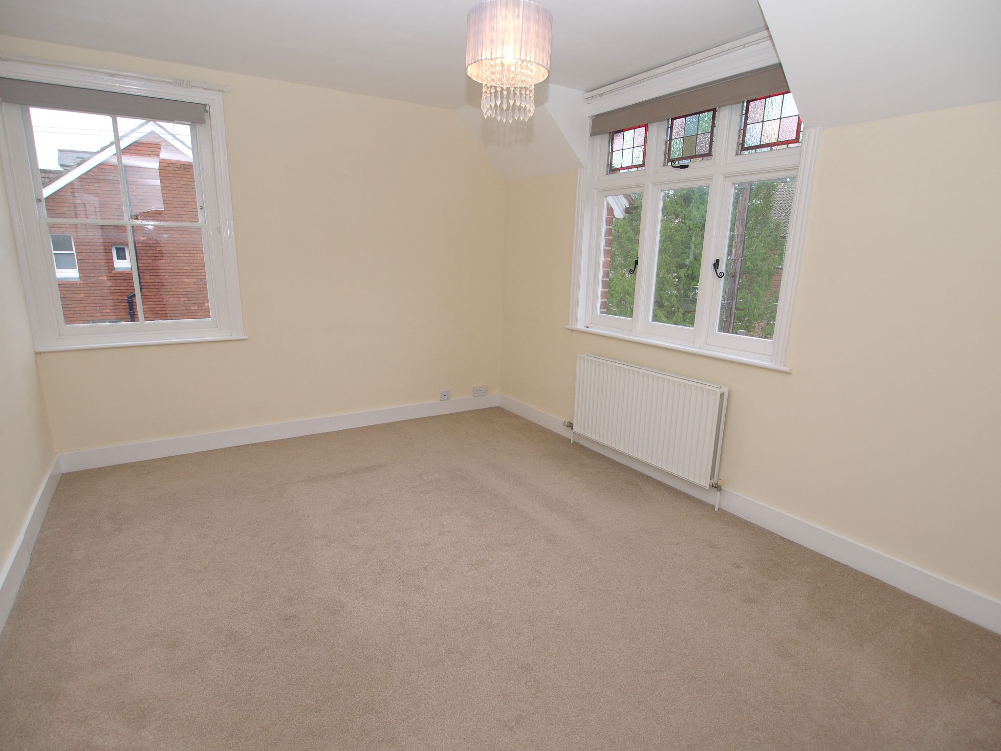 4 bedroom semi-detached house Reserved in Sevenoaks - Photograph 7