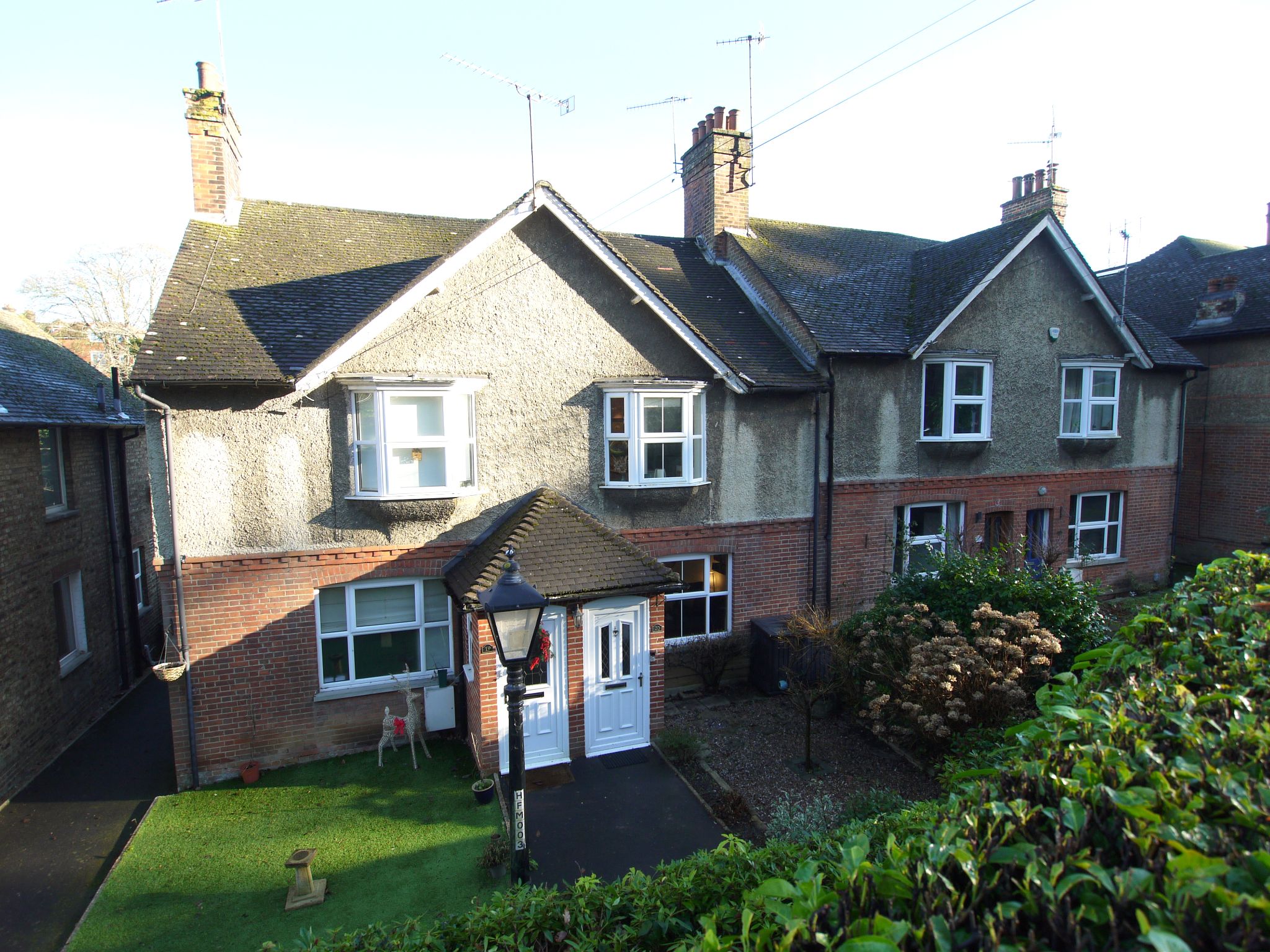 3 bedroom mid terraced house For Sale in Sevenoaks - Property photograph