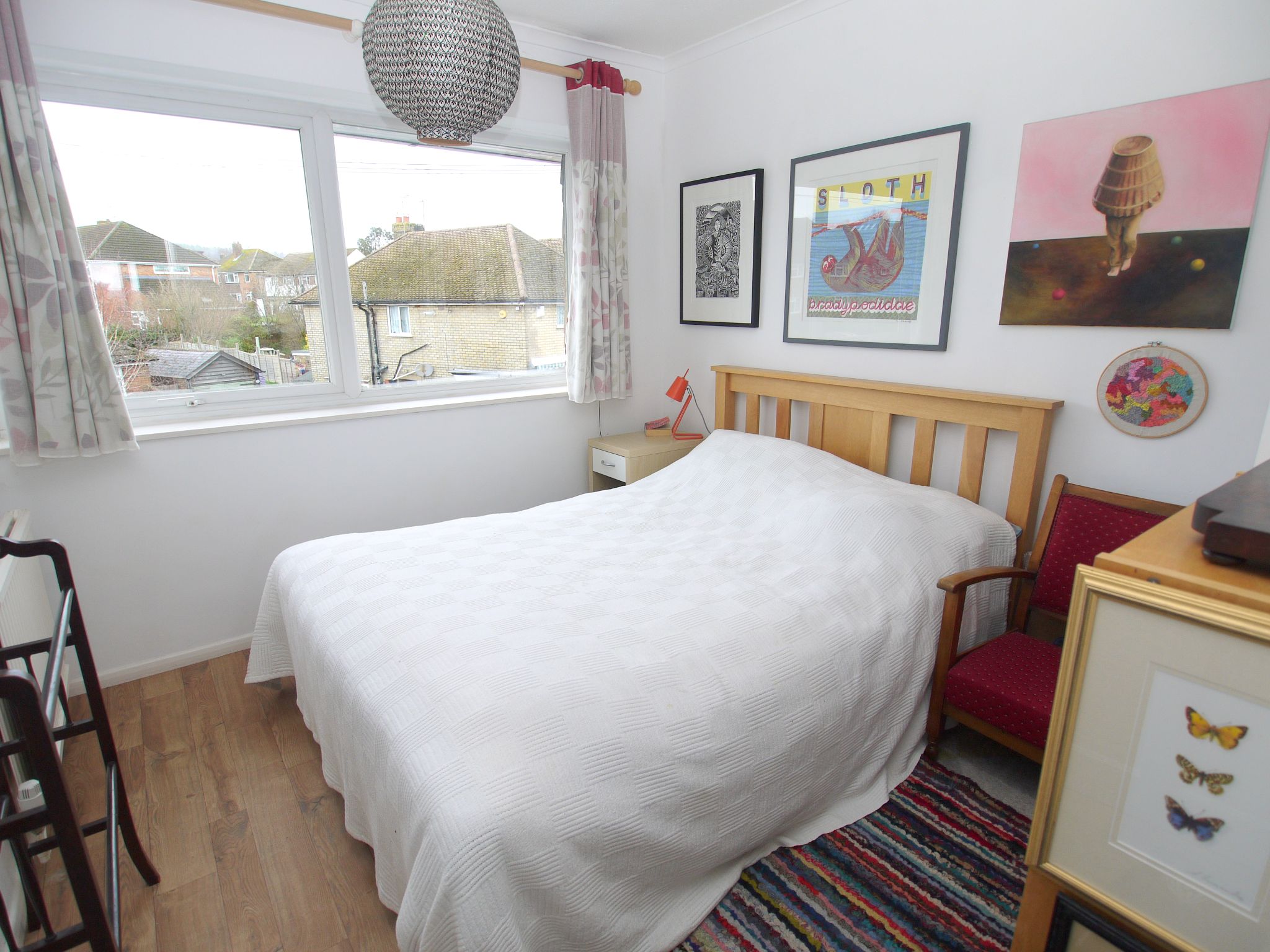 2 bedroom apartment SSTC in Sevenoaks - Photograph 3