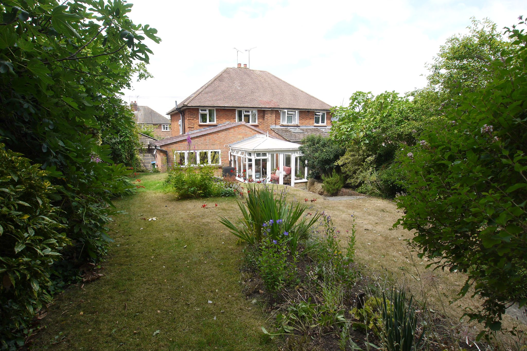 3 bedroom semi-detached house For Sale in Sevenoaks - Photograph 12